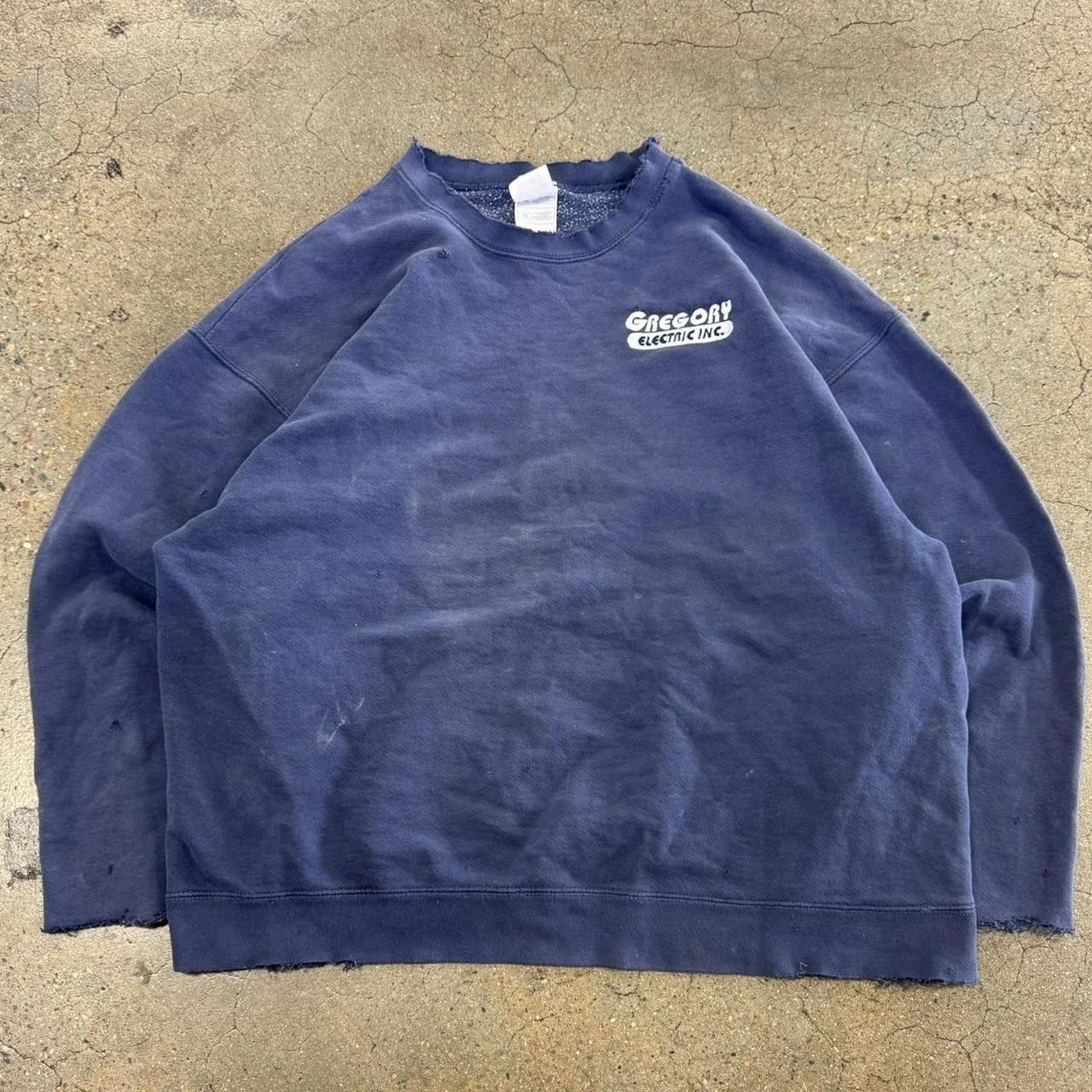 Fruit Of The Loom × Vintage VTG 90s Perfectly Thrashed Navy Crewneck Sweatshirt Size US XL / EU 56 / 4 - 1 Thumbnail