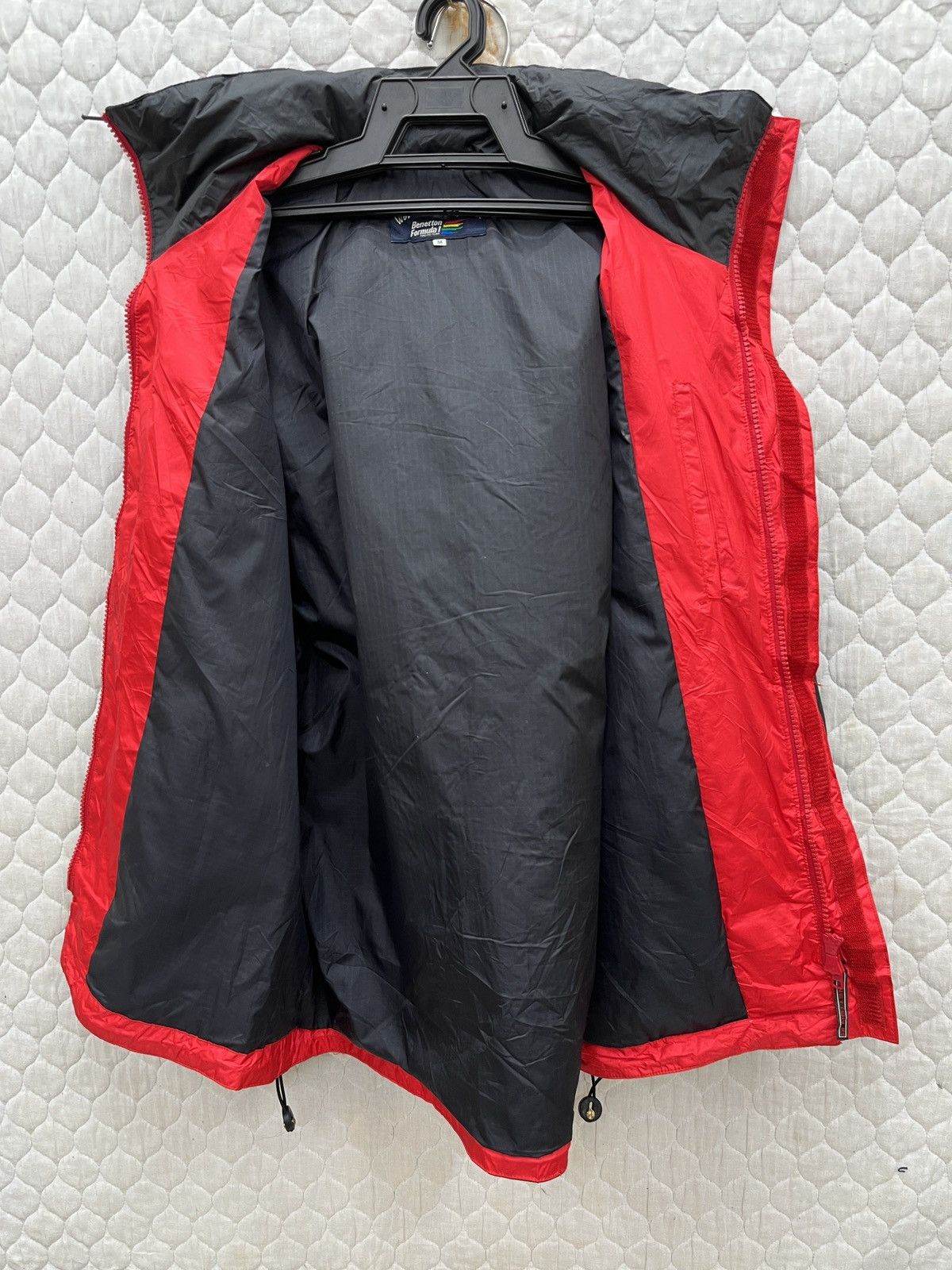 Formula 1 × United Colors Of Benetton 🔥🔥🔥STEALS BENETTON FORMULA 1 JACKET Size US M / EU 48-50 / 2 - 7 Thumbnail