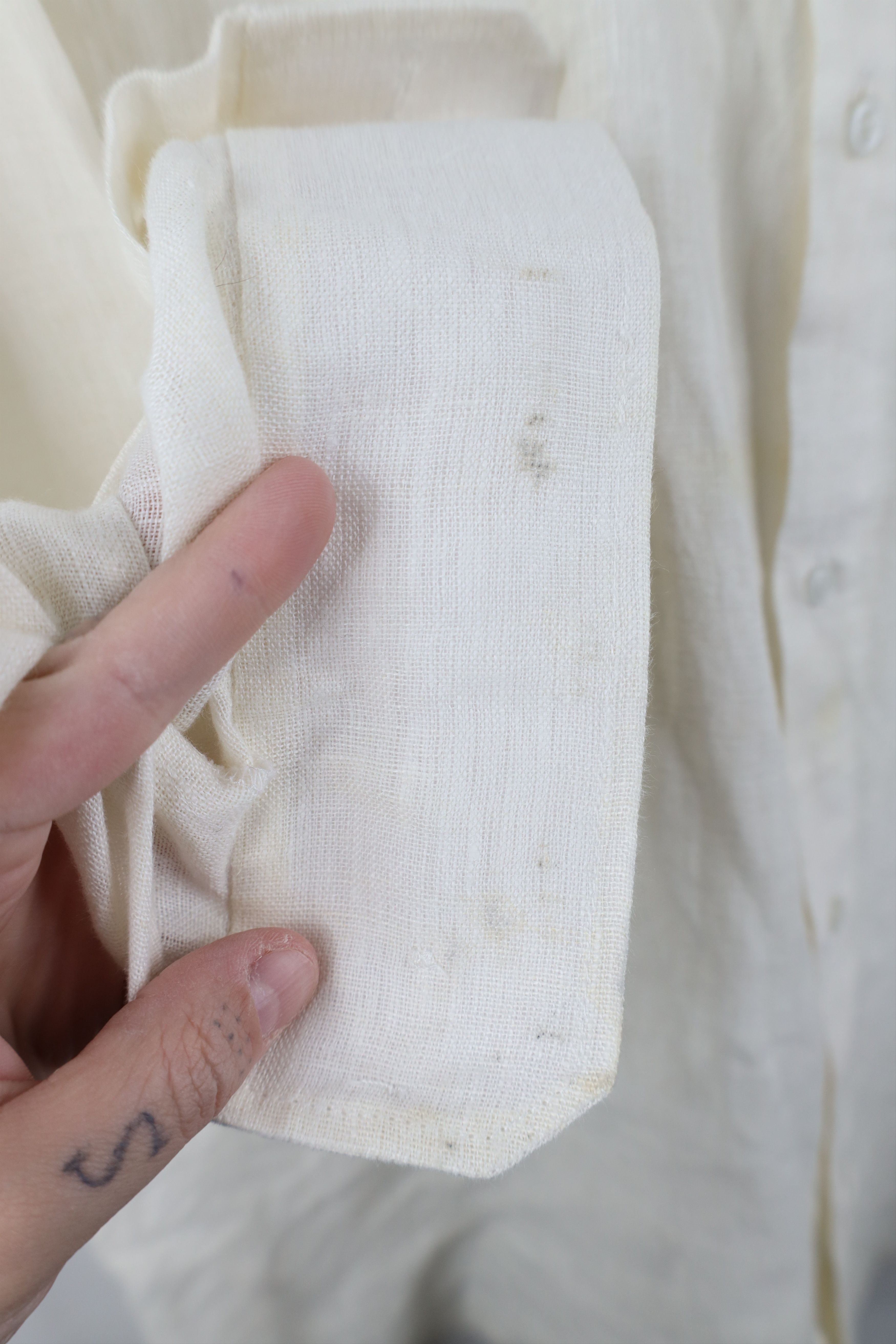 Vintage Vintage 70s Streetwear Linen Collared Button Shirt Cream USA Size US XL / EU 56 / 4 - 7 Thumbnail