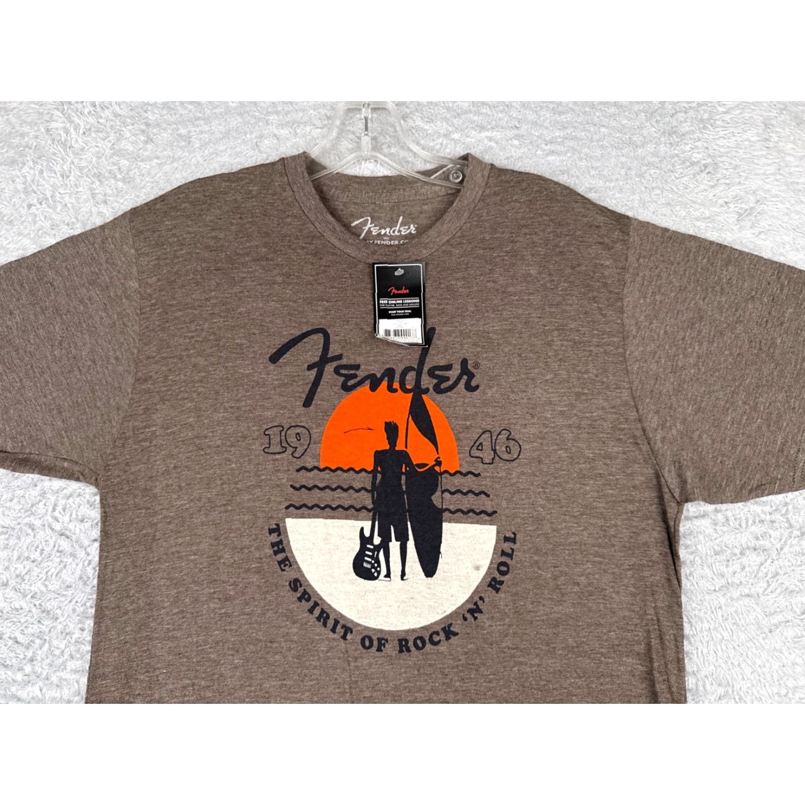 Fender Fender Shirt Men Medium Olive Green Sunset Surfer Spirit Of Rock And Roll T-Shirt Body Music Outdoor All Seasons Breathable Tags Size US M / EU 48-50 / 2 - 4 Thumbnail