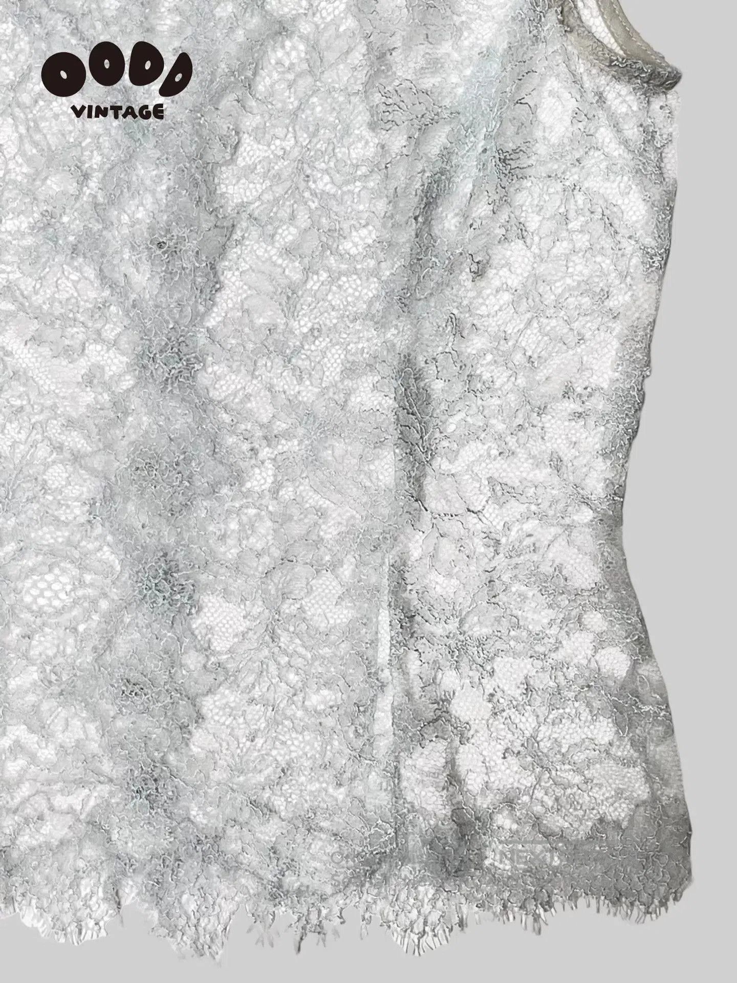 Monique Lhuillier White Lace Fringe Vest Top. Size S / US 4 / IT 40 - 8 Thumbnail