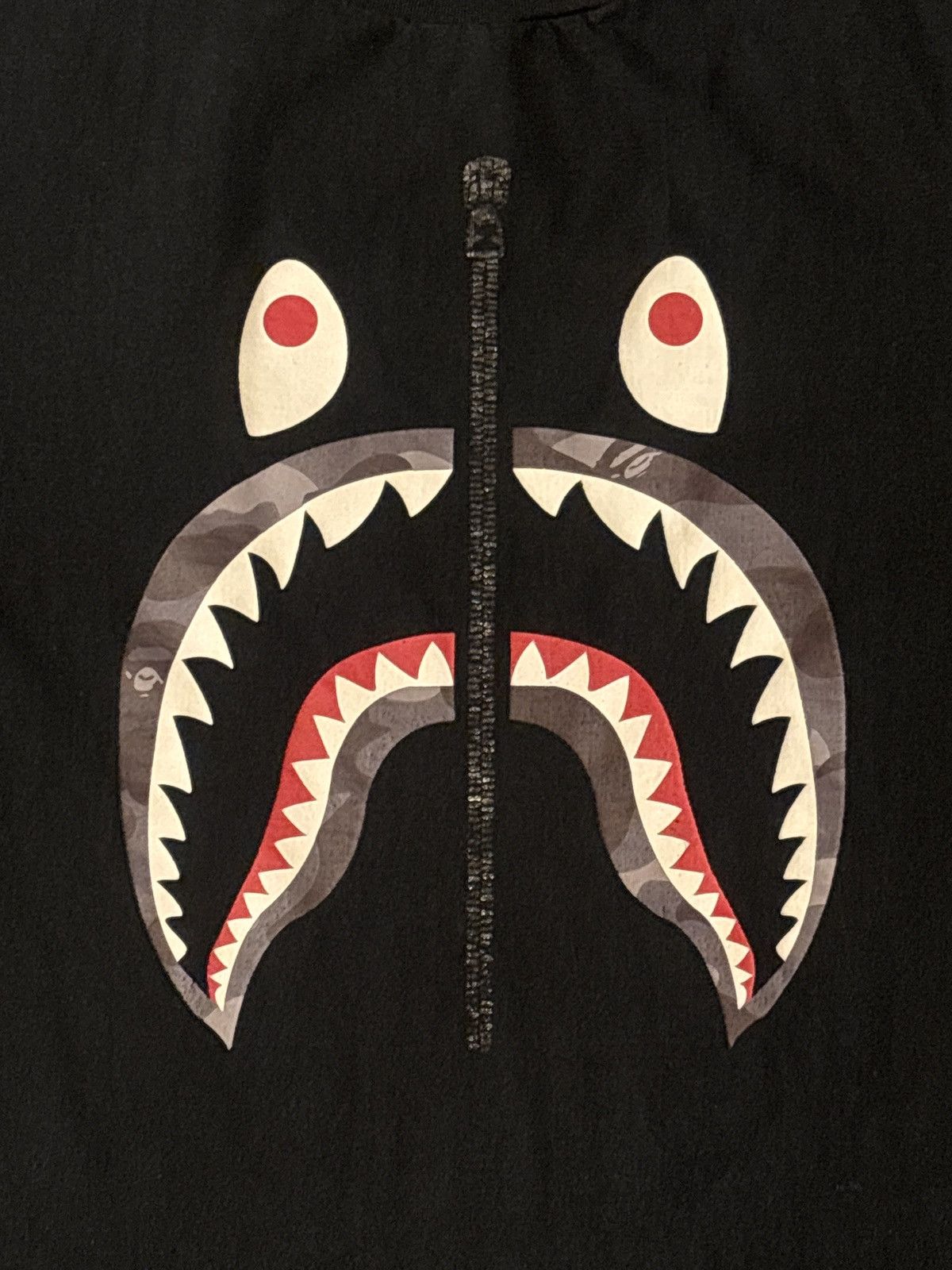 Bape BAPE Shark Tee Size US XL / EU 56 / 4 - 2 Thumbnail