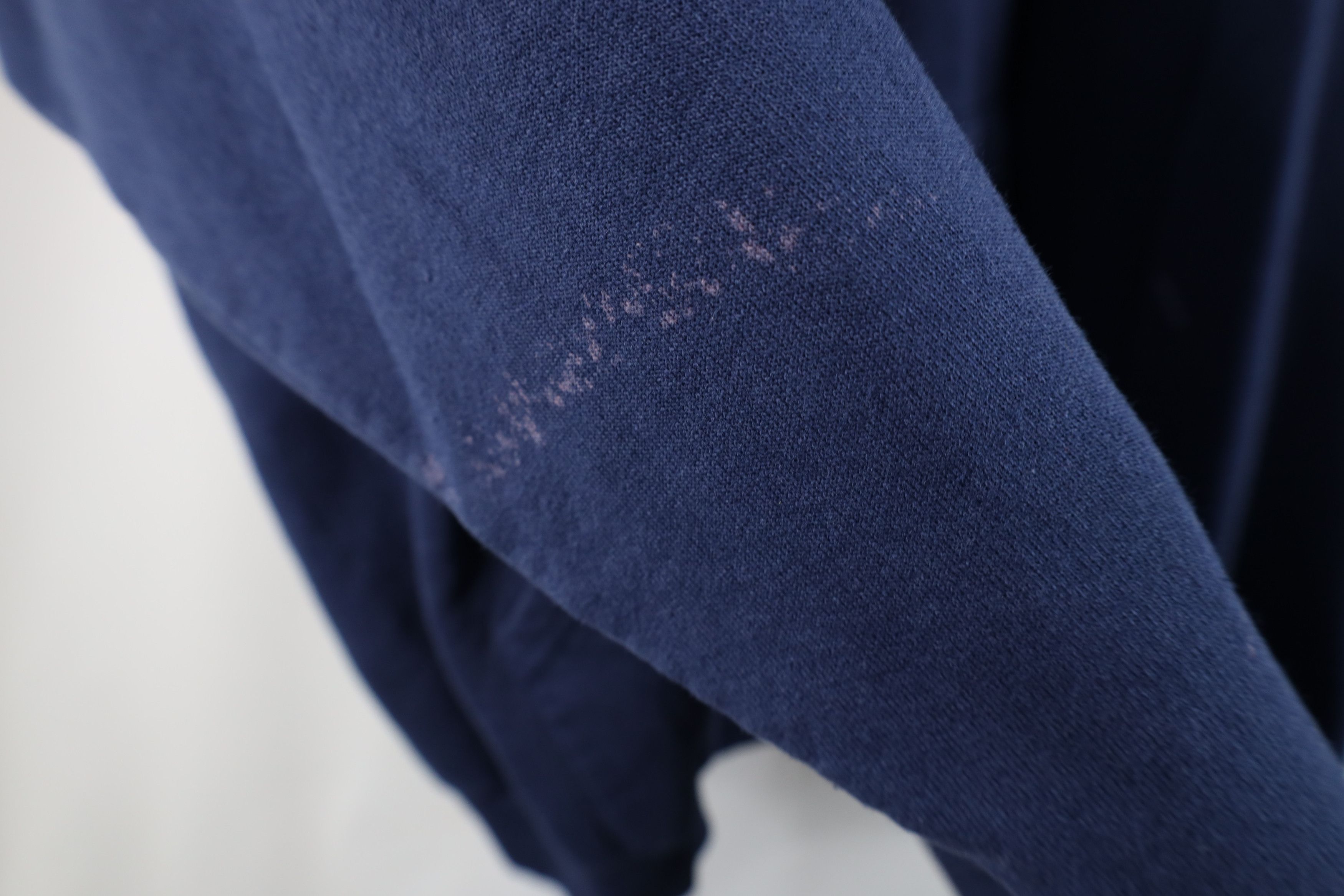 Champion Vintage 90s Champion Spell Out Hoodie Sweatshirt Navy Blue Size US XXL / EU 58 / 5 - 11 Thumbnail