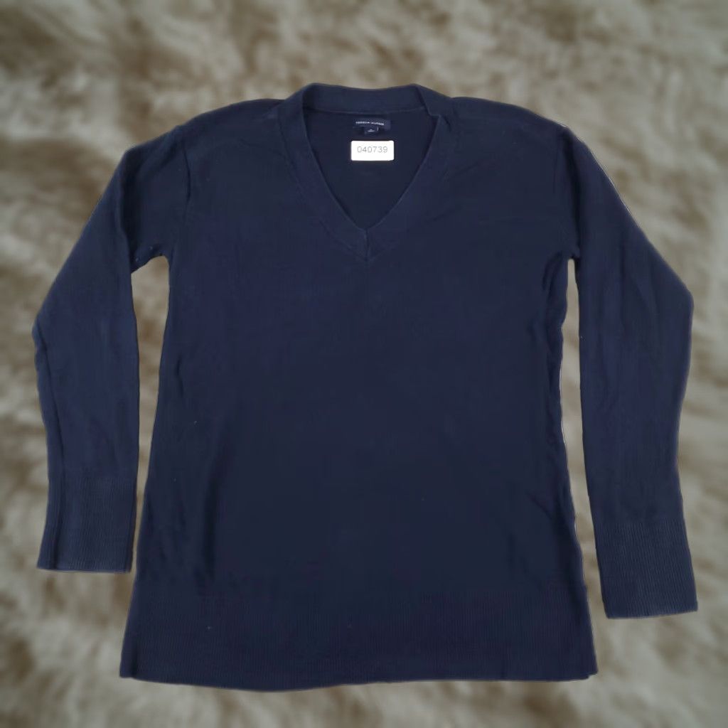 Tommy Hilfiger Tommy Hilfiger Pullover Sweater Womens Medium Blue Long Sleeve Crew Neck Cotton Blend Size M / US 6-8 / IT 42-44 - 1 Thumbnail