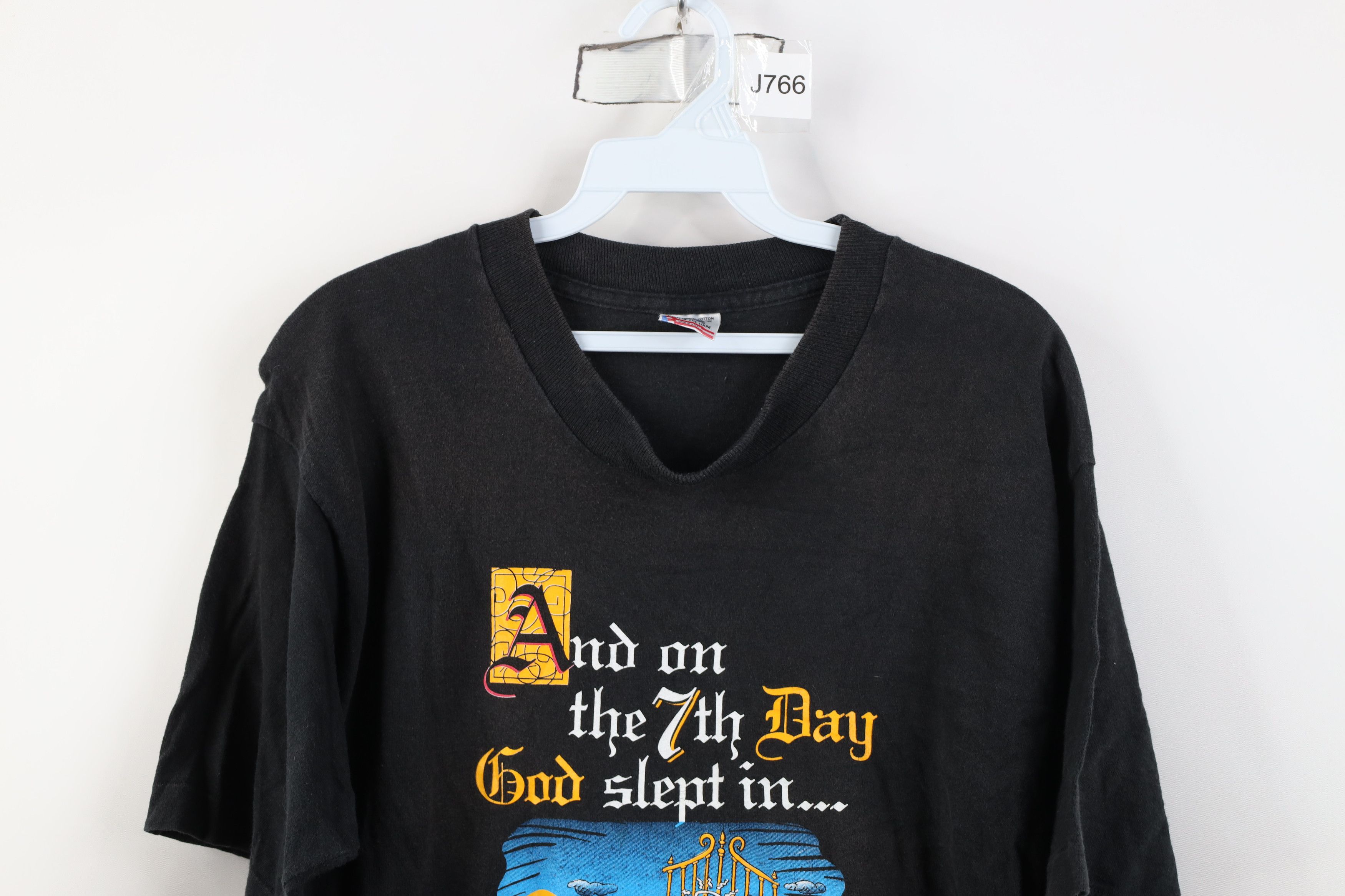 Vintage Vintage 90s God Slept In He Created Beer Funny T-Shirt USA Size US L / EU 52-54 / 3 - 2 Thumbnail