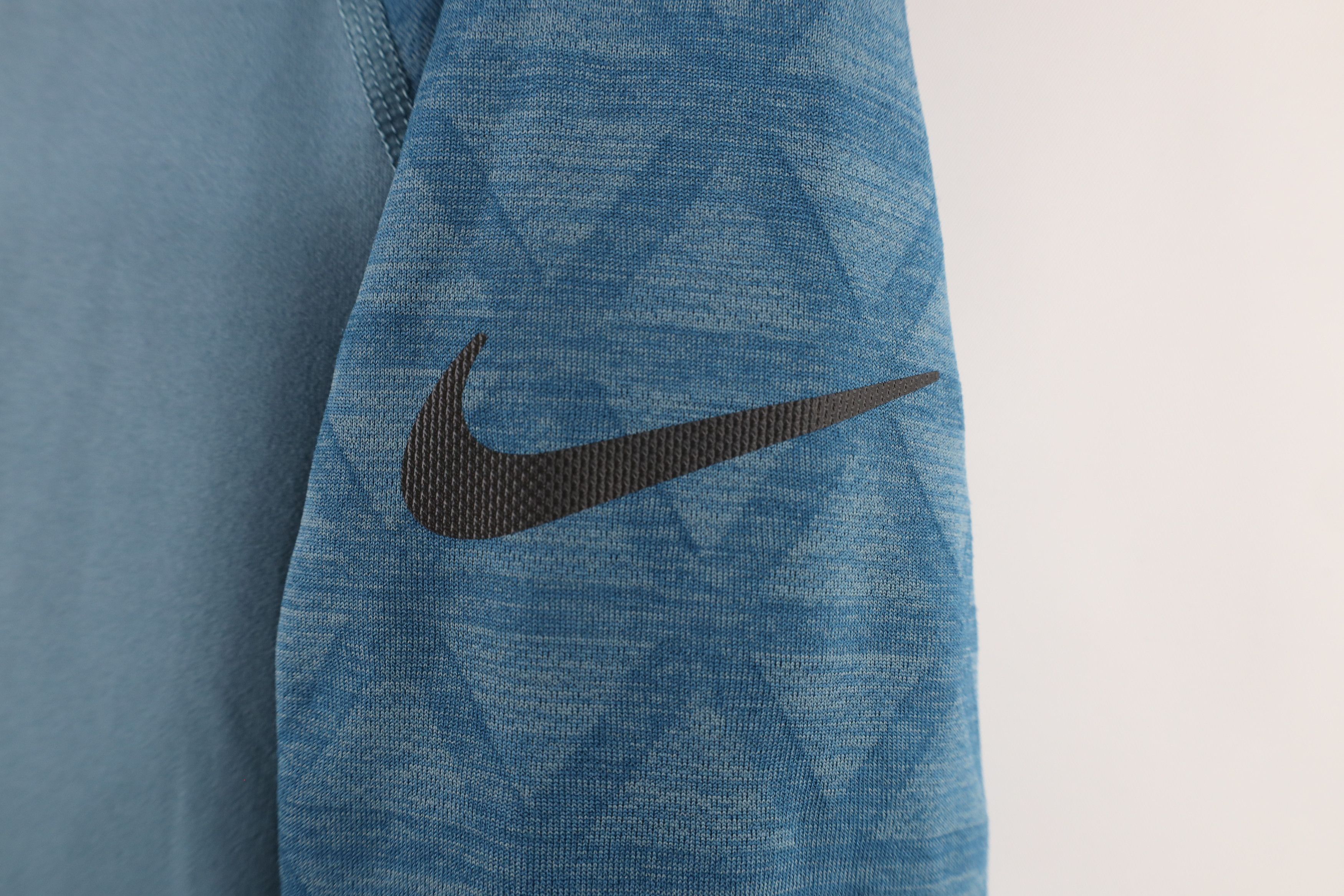 Nike × Vintage Nike Pro Long Sleeve Training Gym Running T-Shirt Blue Size US M / EU 48-50 / 2 - 4 Thumbnail