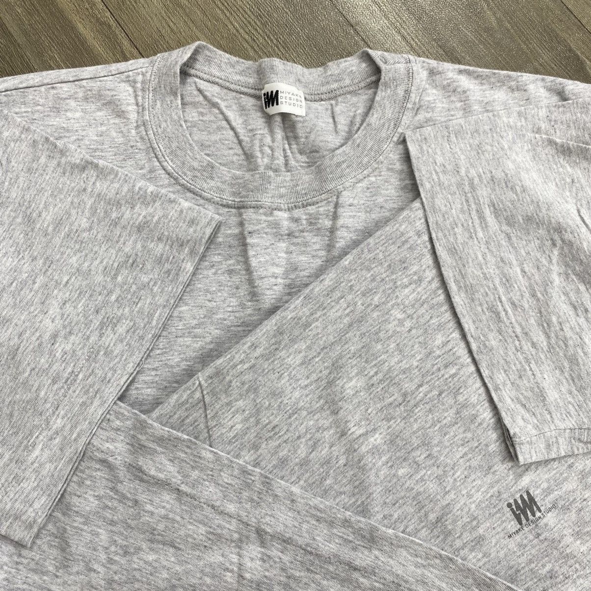 Issey Miyake 2000s Issey Miyake Design Studio Im Product Basic Gray Tee Size US L / EU 52-54 / 3 - 7 Thumbnail