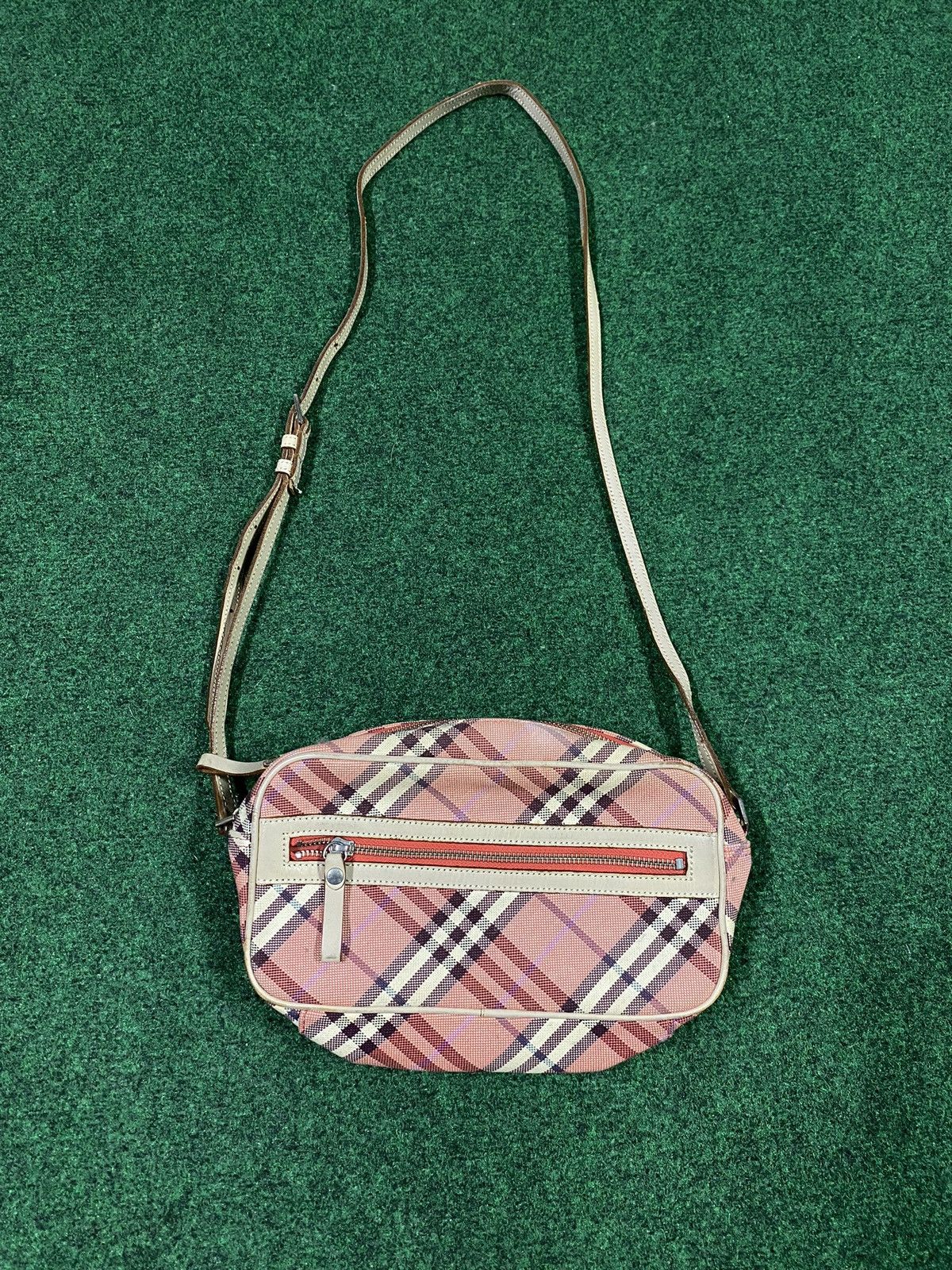 Burberry Burberry Pink Crossbody Shoulder bag Preowned Size ONE SIZE - 6 Thumbnail