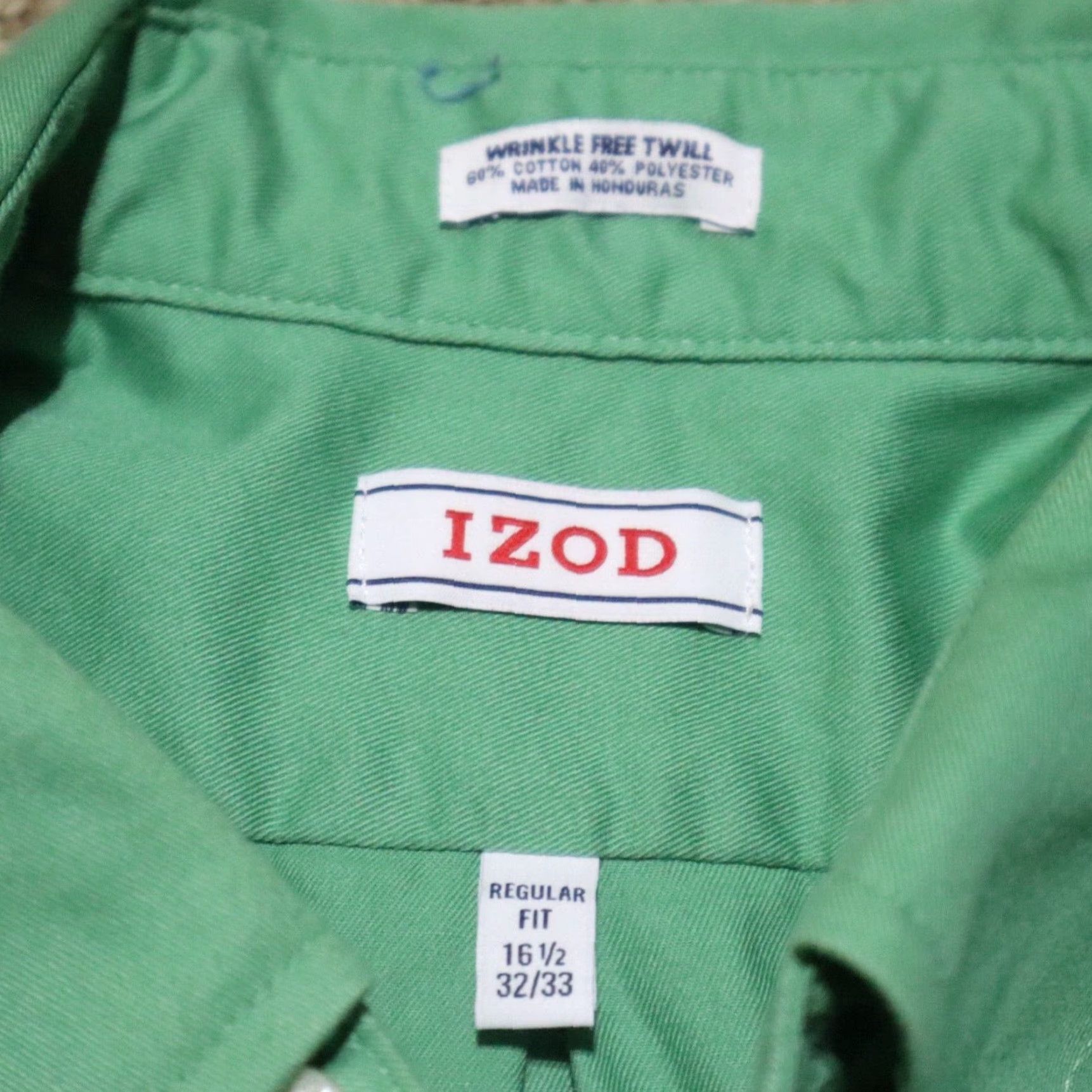 Izod IZOD Shirt Men 16.5 32/33 Solid Green Classic Fit Long Sleeve Button-Up Collared Shirt Mens Size US L / EU 52-54 / 3 - 3 Thumbnail