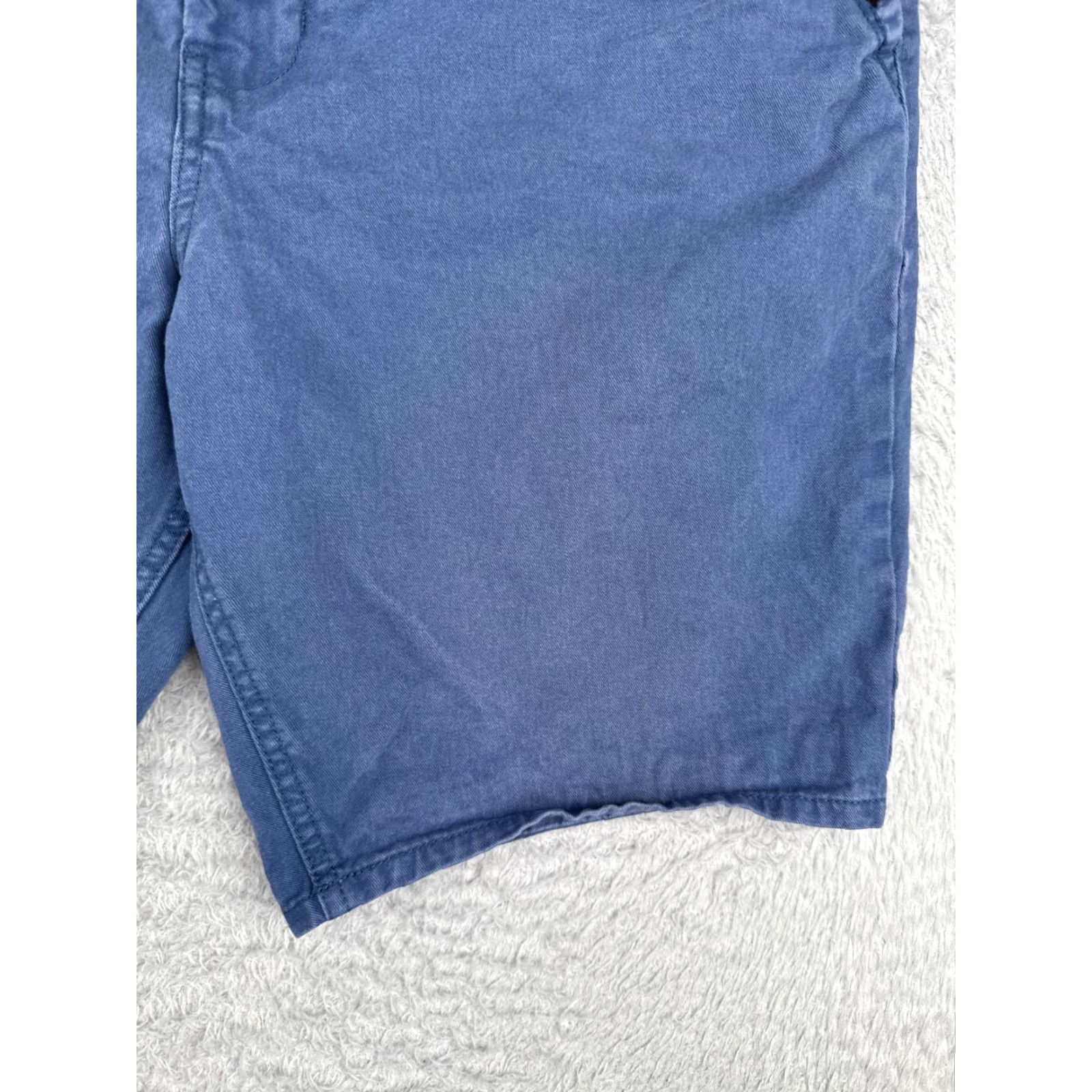 Vans VANS Shorts Men 34 Blue Cotton Blend Twill Skateboard Beach 34x9 Chino Casual 90s? Size US 34 / EU 50 - 2 Thumbnail