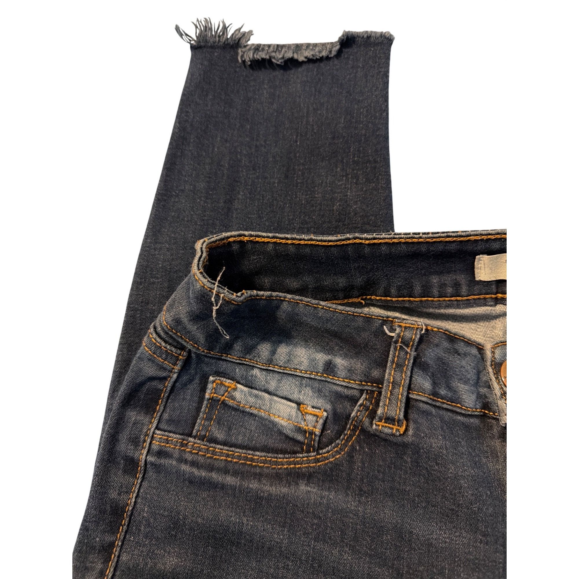 Other Refuge Cropped Distressed Skinny Jeans Dark Wash Raw Hem Fau Size 27" / US 4 / IT 40 - 3 Thumbnail