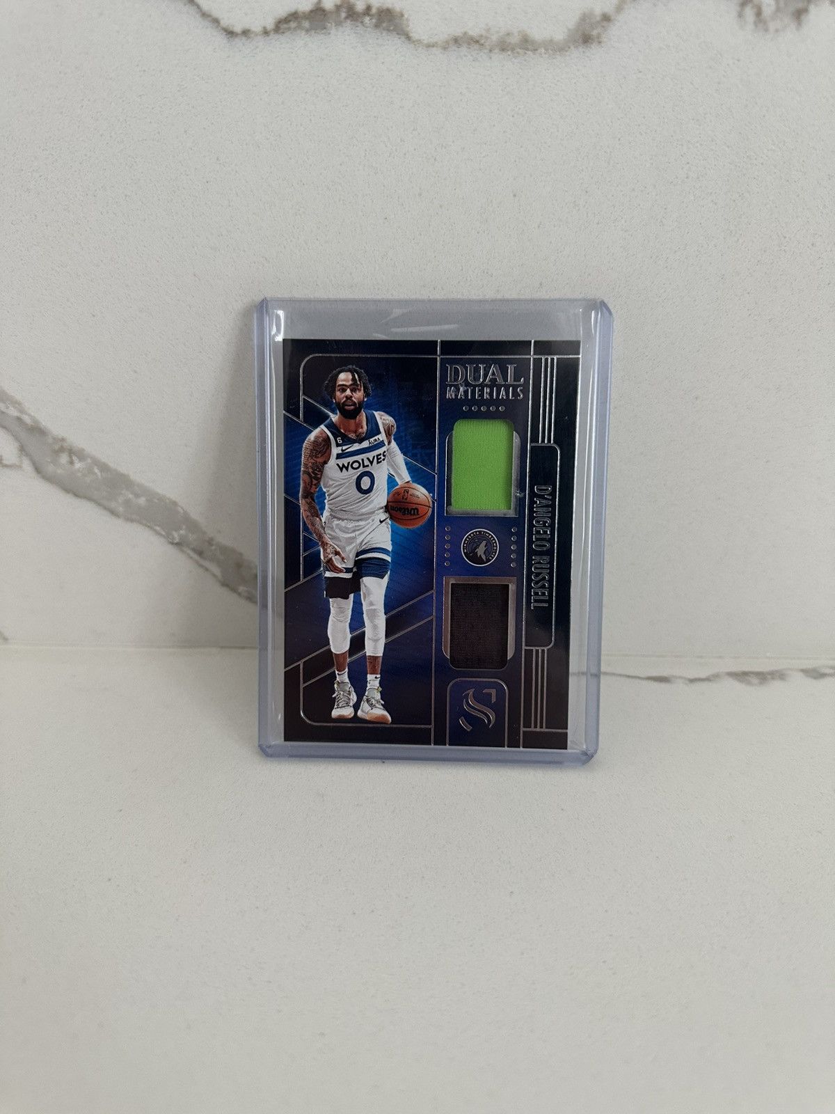 NBA Panini Silhouette D’Angelo Russell Dual jersey Material card Size ONE SIZE - 1 Thumbnail
