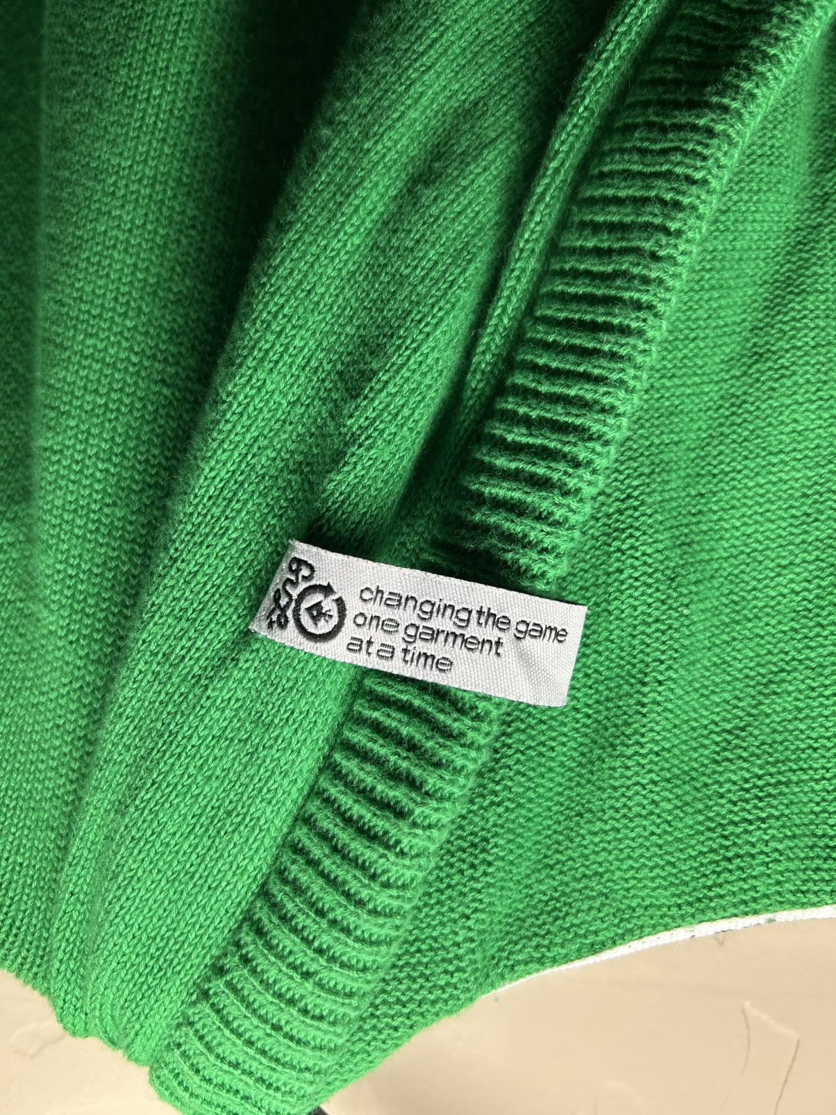 LRG LRG Kelly Green Zip Up Hoodie Size XL / US 12-14 / IT 48-50 - 7 Thumbnail