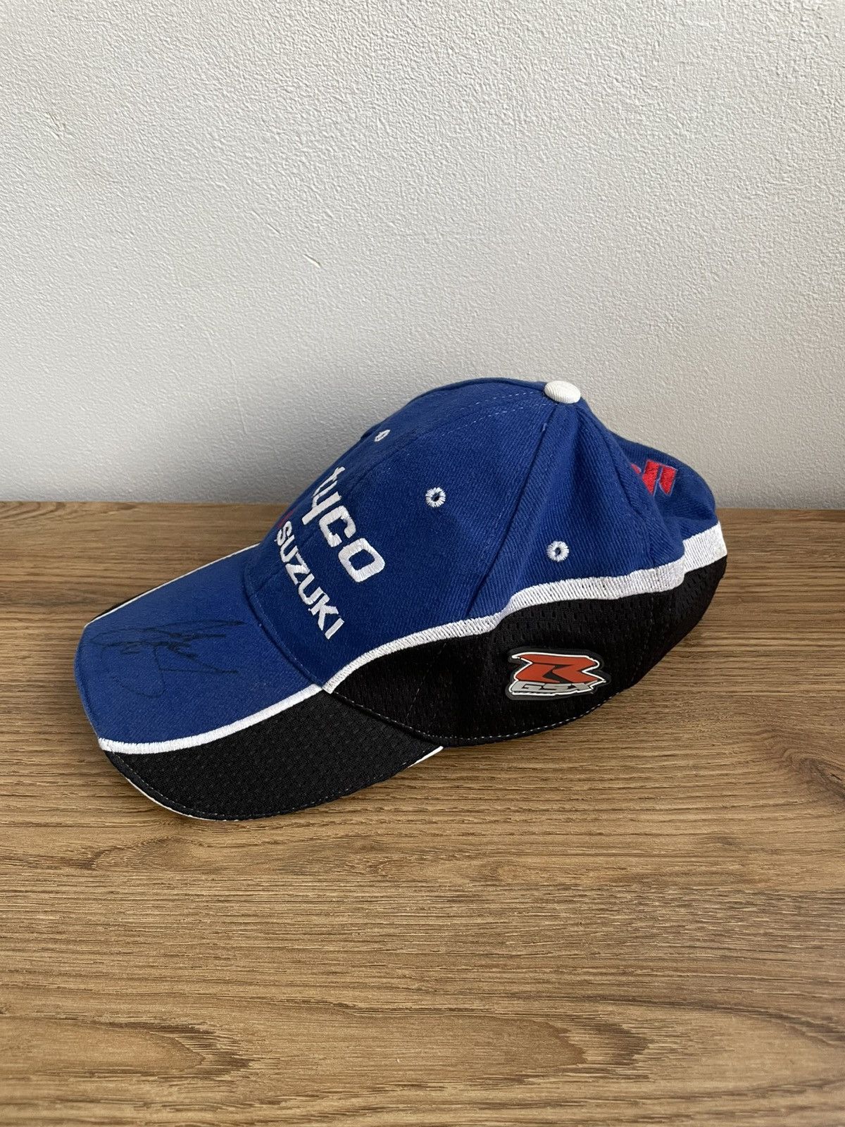 Formula 1 RARE Suzuki Tyco Signed Autograph F1 Formula One Hat Cap Size ONE SIZE - 4 Thumbnail