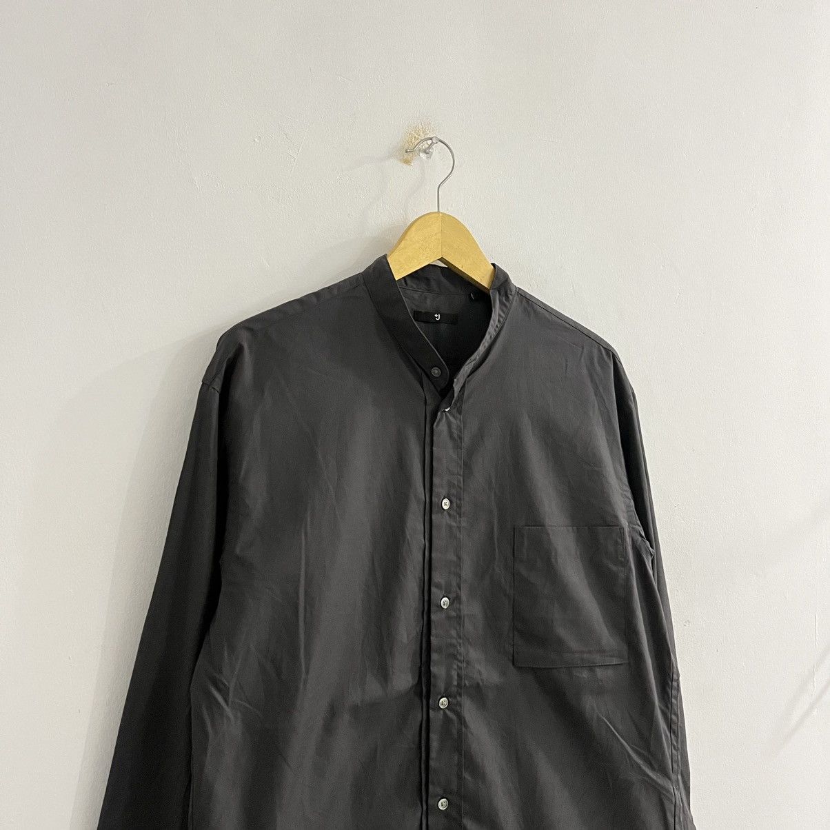 Jil Sander × Uniqlo Uniqlo X Jil Sander Dark Grey Stand Collar Button Up Size US M / EU 48-50 / 2 - 3 Thumbnail