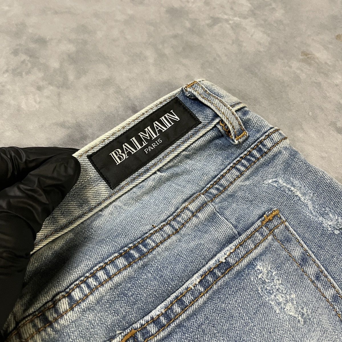 Japanese Brand 2000s Balmain - Destroyed Denim Side Stripe Detail Luxury Size US 27 - 6 Thumbnail