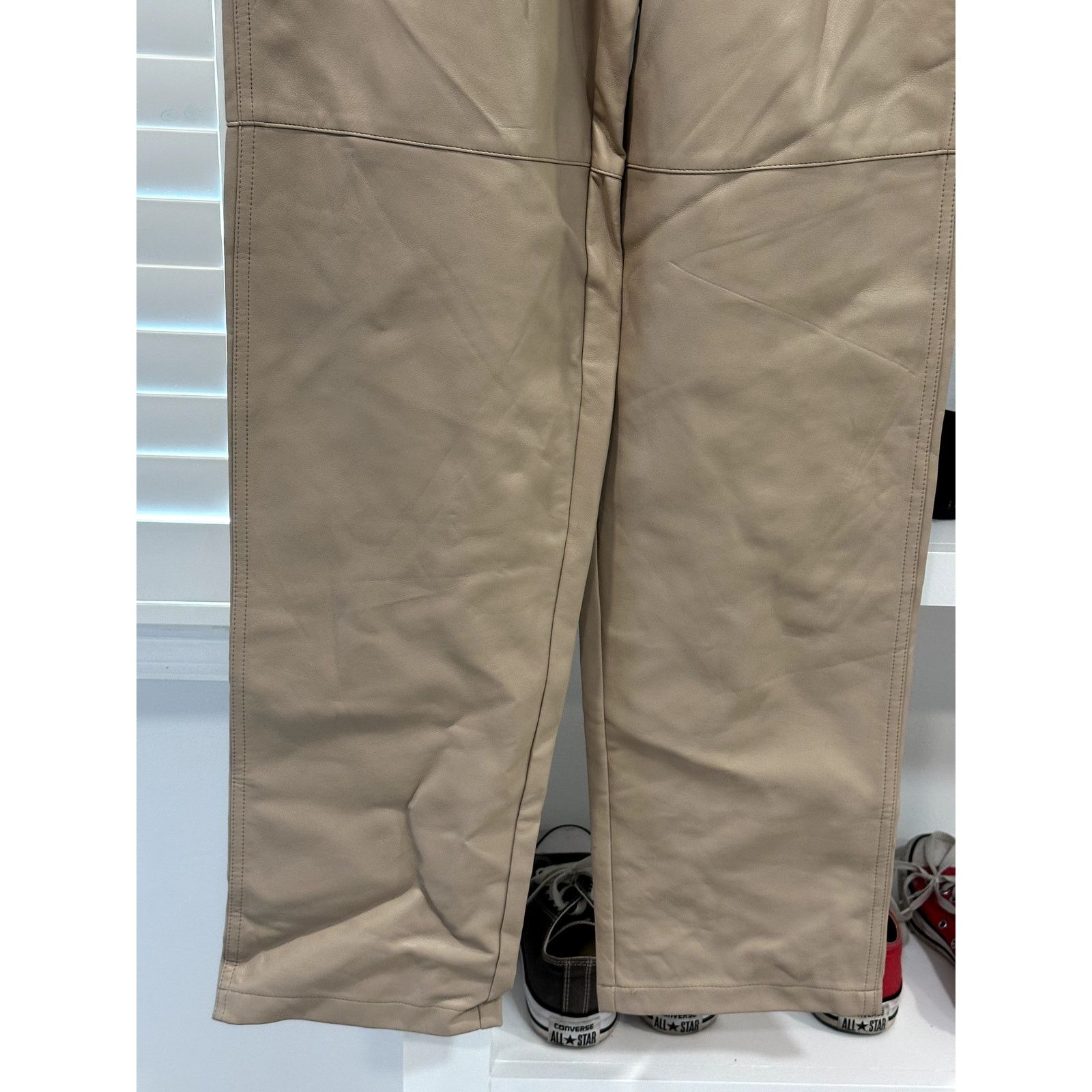 Other Wayf Women's Tan Beige Faue Leather High Rise Pants XS NWT Size 26" / US 2 / IT 38 - 4 Thumbnail