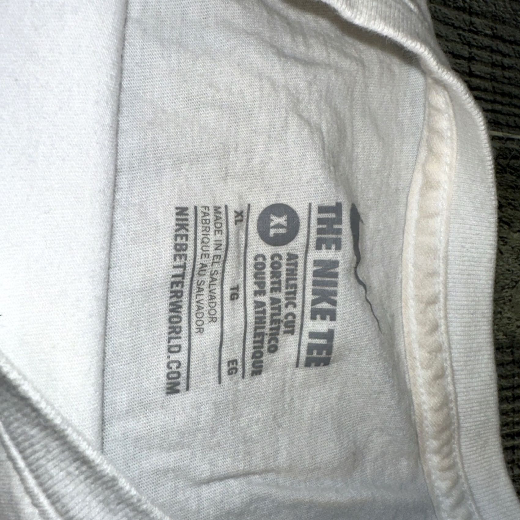 Nike Nike Air Max 95 White Black Logo Long Sleeve Shirt Mens XL White Logo Shirt Men XL Graphic Tee Size US XL / EU 56 / 4 - 4 Thumbnail