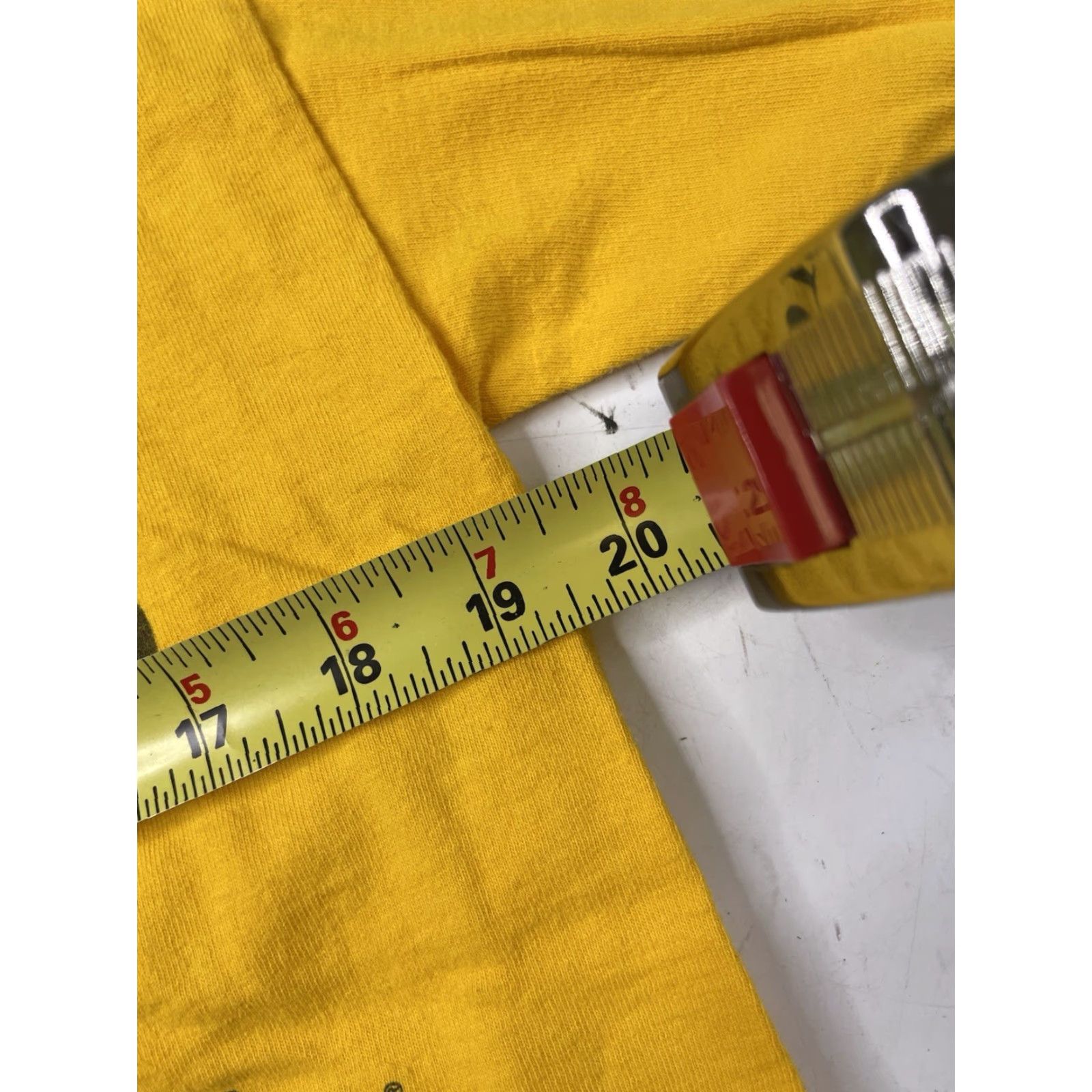 Harley Davidson VINTAGE Harley-Davidson T-Shirt Mens XL Yellow Short Sleeve Graphic Tee Y2K Las Vegas Yellow? Size US XL / EU 56 / 4 - 4 Thumbnail