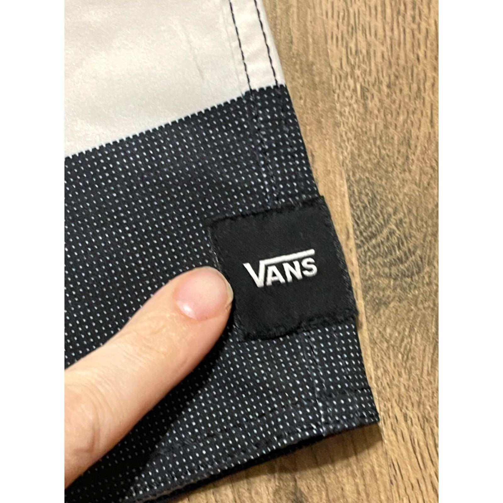 Vans VANS Shorts Men's 36 Black White Swim Trunks Drawstring Trunks Colorful Floral Pattern Multicolor 36 Mens Size US 36 / EU 52 - 5 Thumbnail