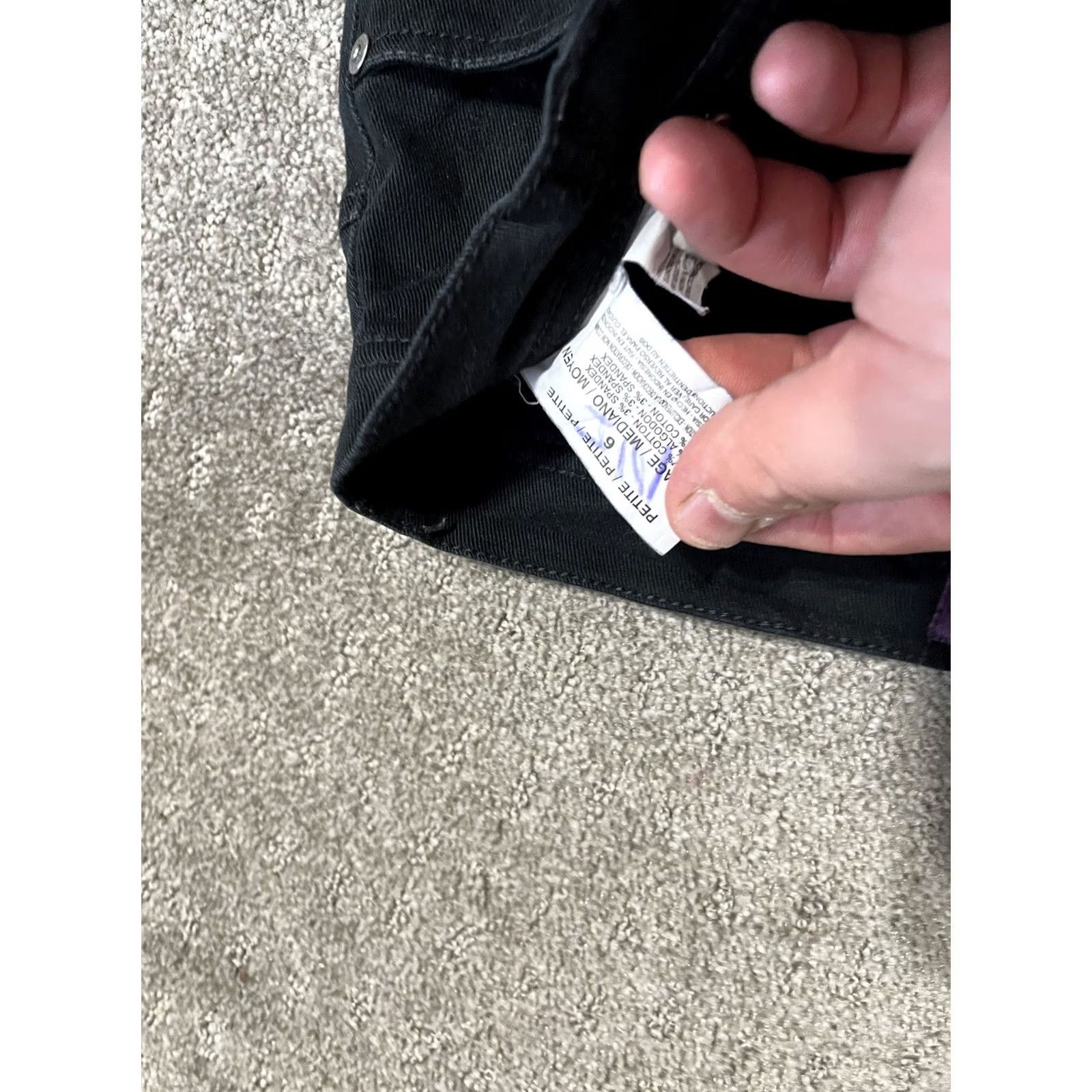 Gloria Vanderbilt VINTAGE Gloria Vanderbilt Jeans Amanda Denim Black 6P Women’s Jeans Amanda Straight Size 6P Girls? Size 28" / US 6 / IT 42 - 6 Thumbnail