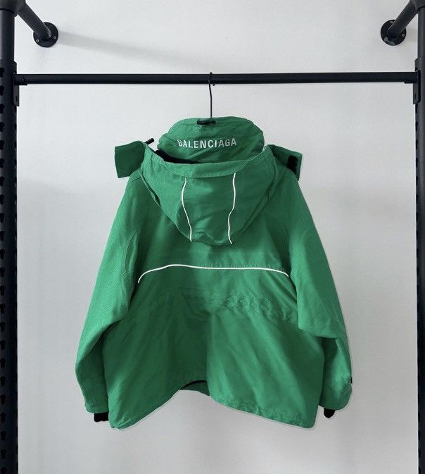 Balenciaga Balenciaga FW18 Green Swing Parka Hardshell Jacket Size S / US 4 / IT 40 - 2 Thumbnail