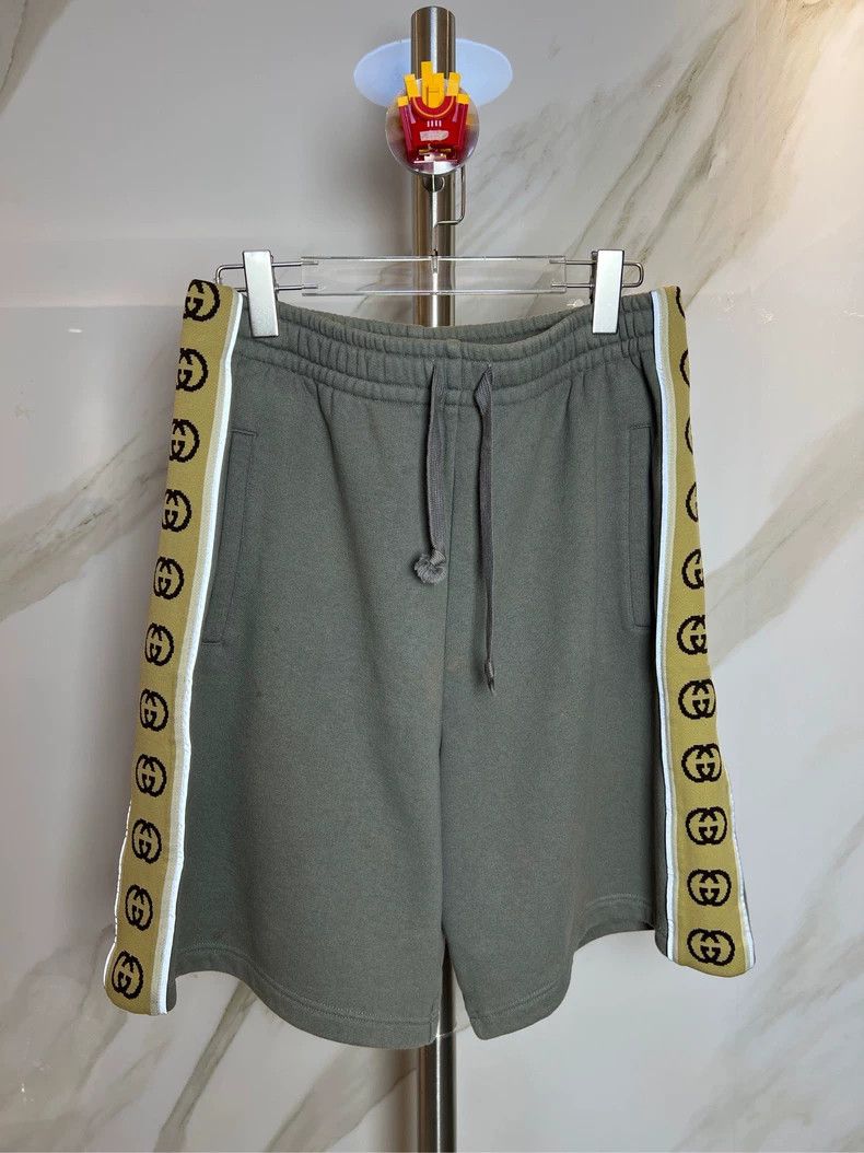 Gucci Gucci Size S 3M reflective shorts 2504-Nextarrow Size US 29 - 1 Thumbnail