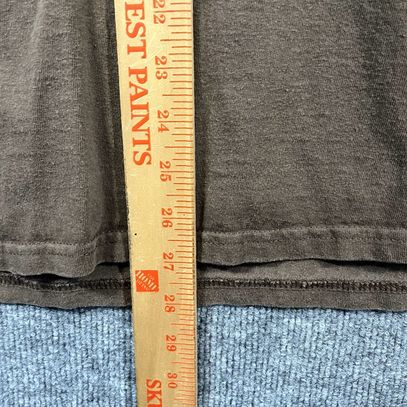 Quiksilver VINTAGE Quiksilver Brown Faded Surf Skate Y2K 90s Large T-Shirt Men Crew Neck Short Sleeve Cotton Logo 90s Grunge Center Brown L Regular Size Vintage Size US L / EU 52-54 / 3 - 6 Thumbnail