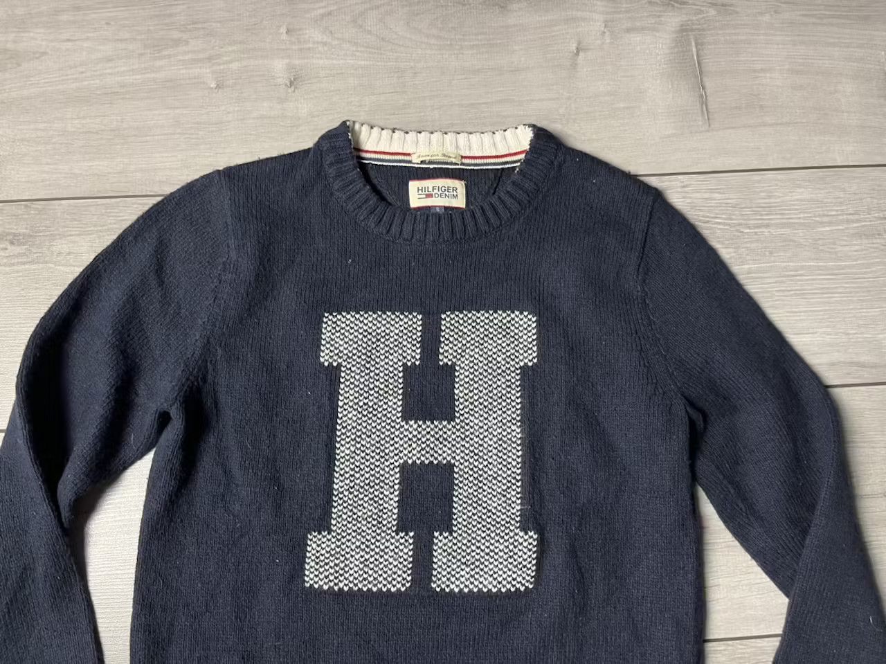 Tommy Hilfiger Tommy Hilfiger sweater wool big logo size Small Size US S / EU 44-46 / 1 - 3 Thumbnail