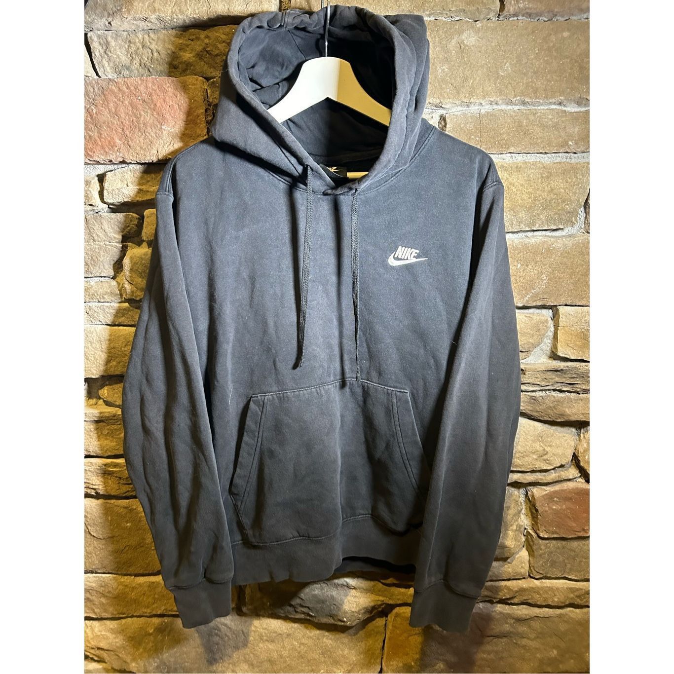 Vintage Y2K Nike Essentials Black Swoosh Sweatshirt hoodie Size US S / EU 44-46 / 1 - 1 Thumbnail