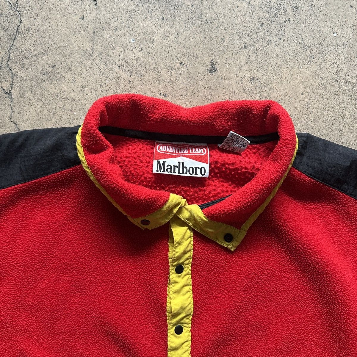 Marlboro 90’s Malboro Fleece Size US L / EU 52-54 / 3 - 4 Thumbnail