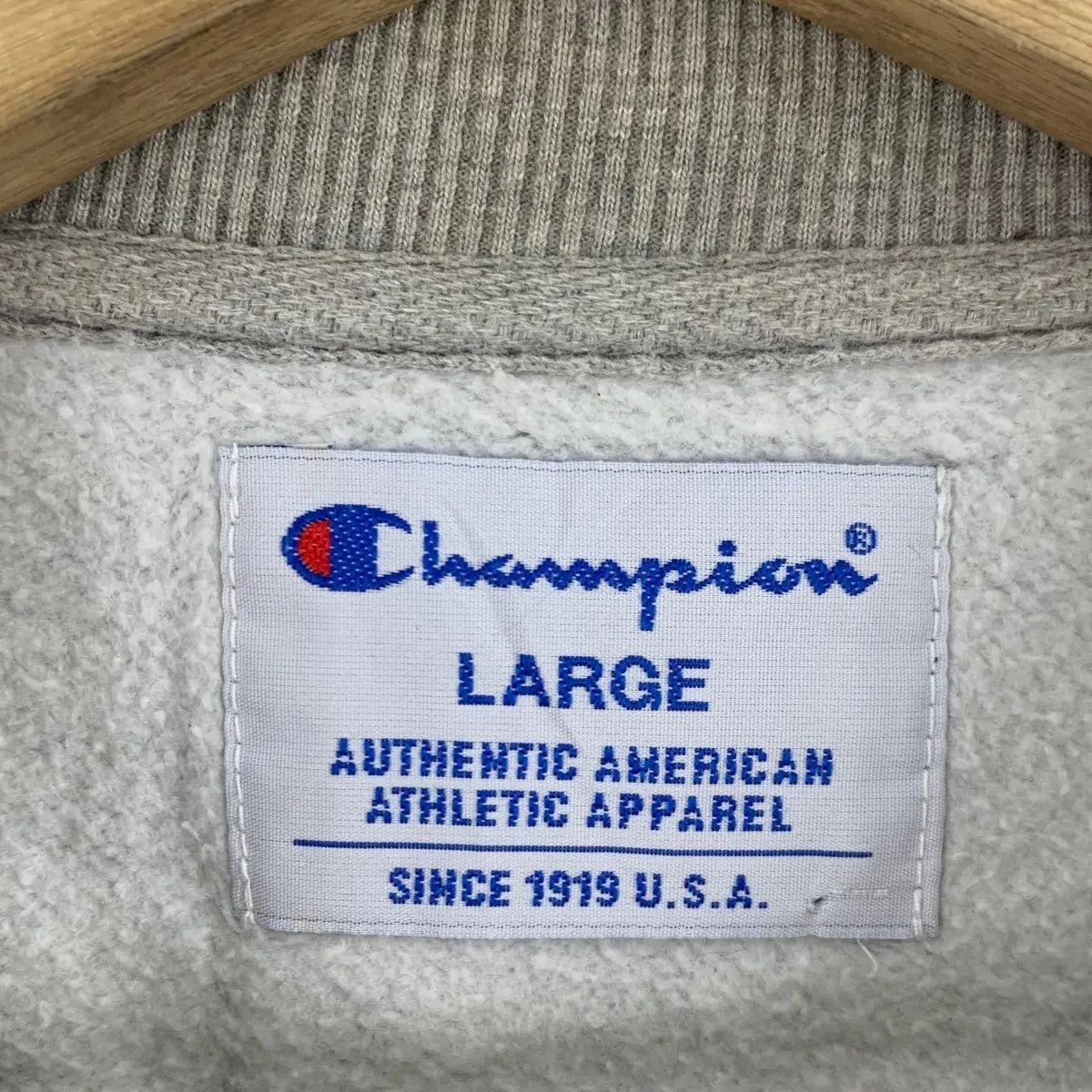 Champion Vintage CHAMPION ATHLETIC Embroidered Size US L / EU 52-54 / 3 - 5 Thumbnail
