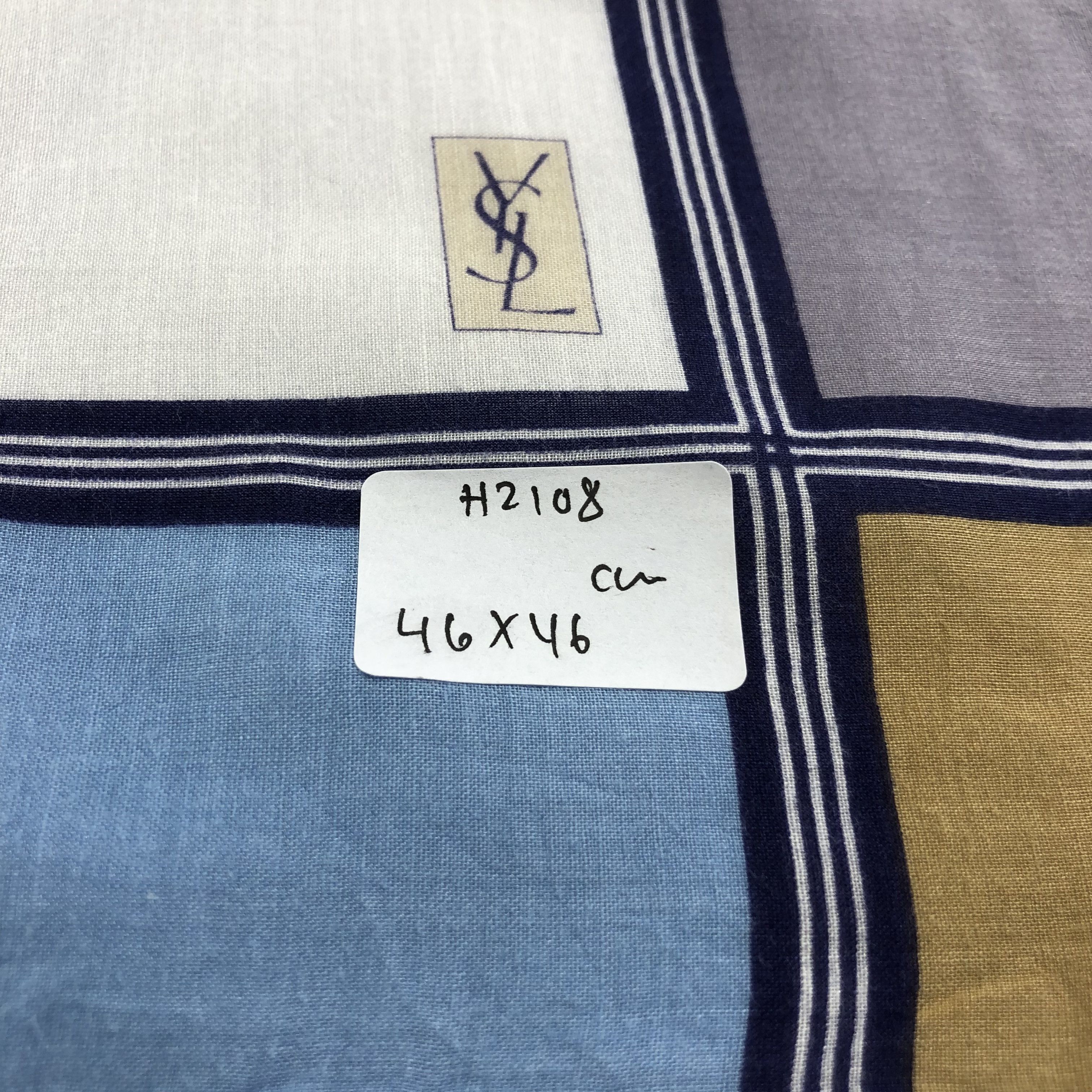Yves Saint Laurent YSL Hand Rolled Handkerchief Neckerchief Bandana H2108 Size ONE SIZE - 8 Thumbnail