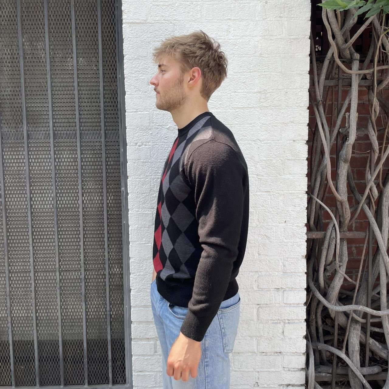 Dockers Men’s Black and red preppy argyle Dockers sweater Sz M Size US M / EU 48-50 / 2 - 3 Thumbnail