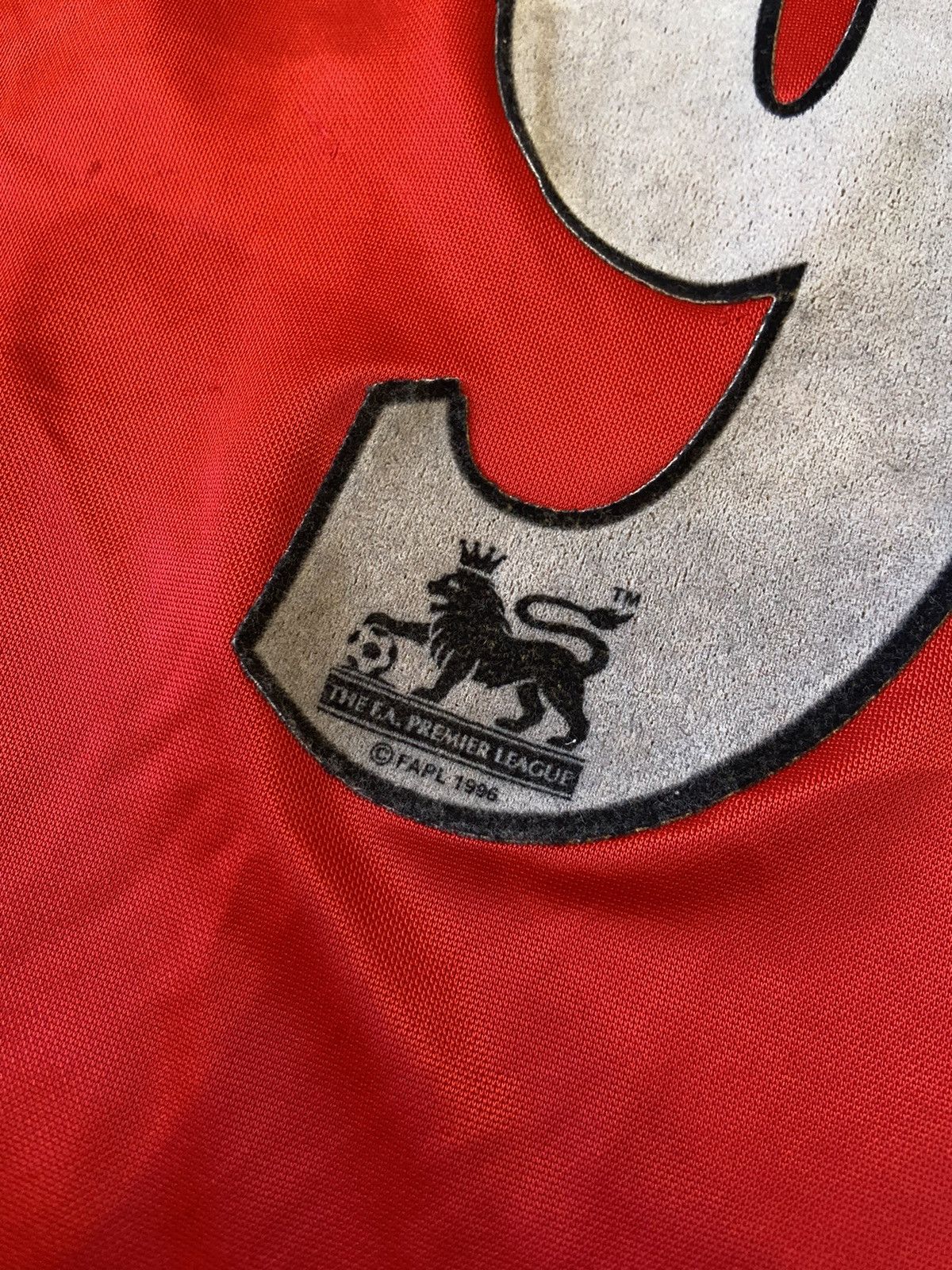 Vintage Nike Arsenal JVC 98/99 Home Vintage Soccer Jersey Made in UK Size US S / EU 44-46 / 1 - 11 Thumbnail