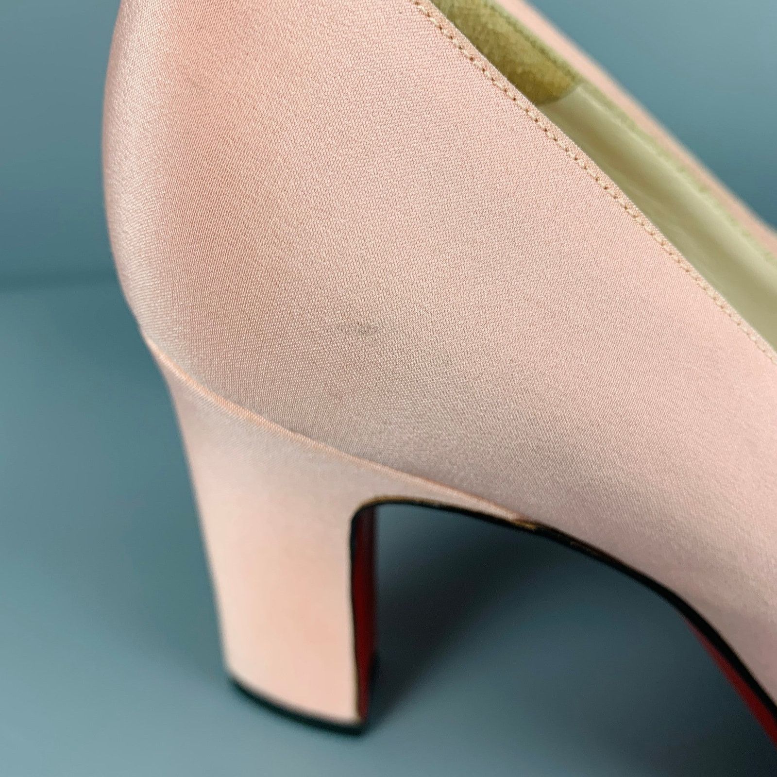 Christian Louboutin CHRISTIAN LOUBOUTIN Size 7.5 Pink Black Bow Pumps Size US 7.5 / IT 37.5 - 9 Thumbnail