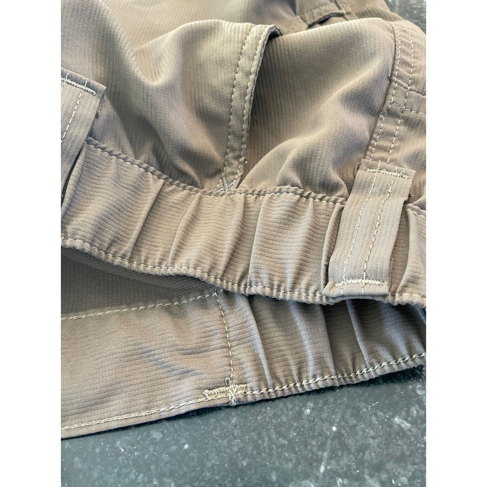 Wrangler Wrangler Men's Hybrid brown shorts 44 Size US 44 / EU 60 - 6 Thumbnail