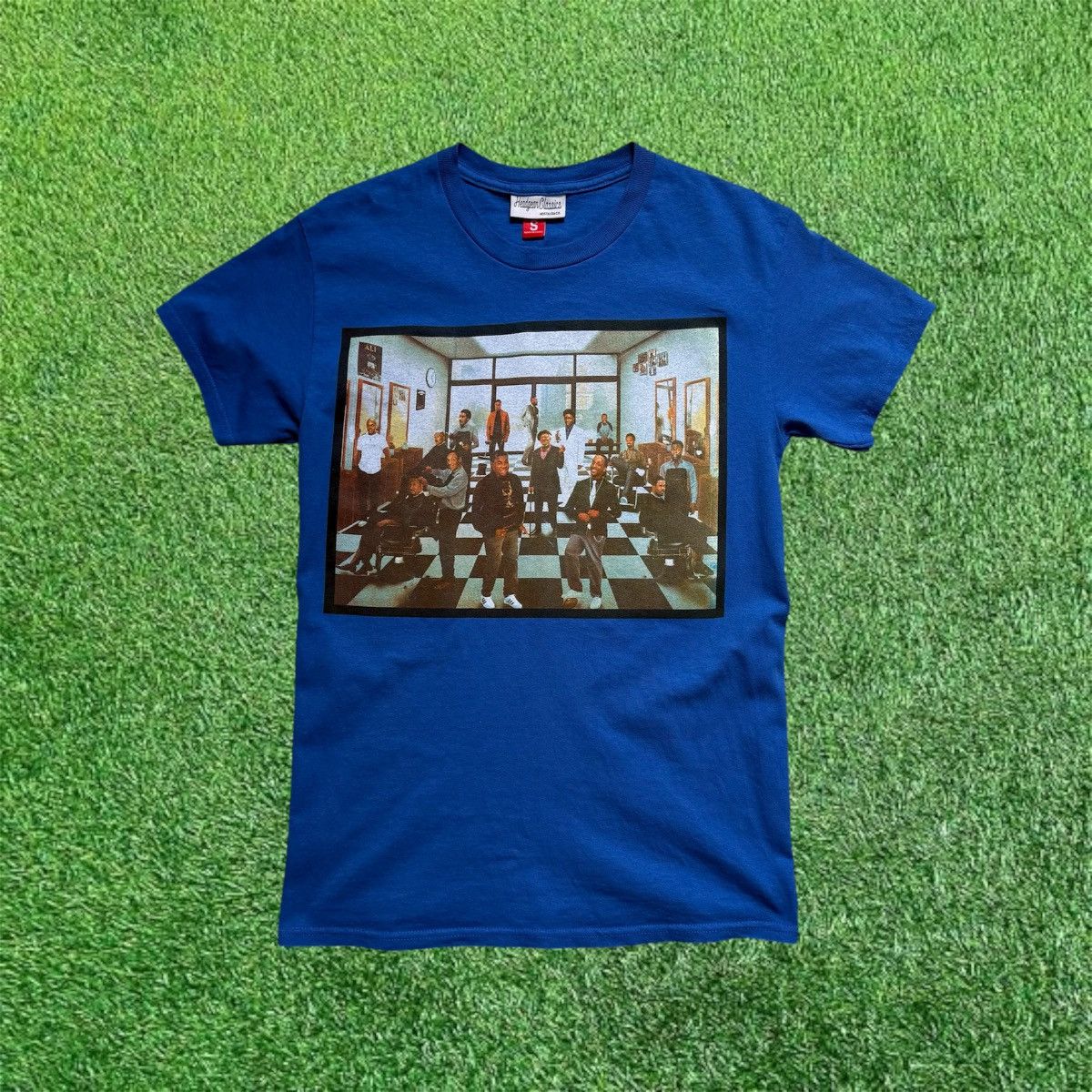 Mitchell & Ness Headgear Classics Nostalgia Co. Graphic T-Shirt Size US S / EU 44-46 / 1 - 1 Thumbnail