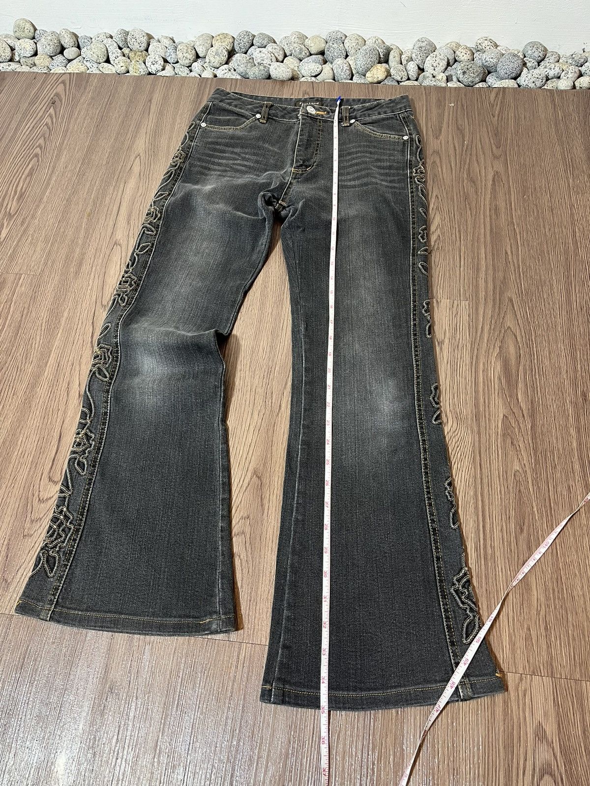 Hysteric Glamour × If Six Was Nine × Japanese Brand Jouer Aux Echecs japan floral embroidery flare denim Size US 27 - 13 Thumbnail