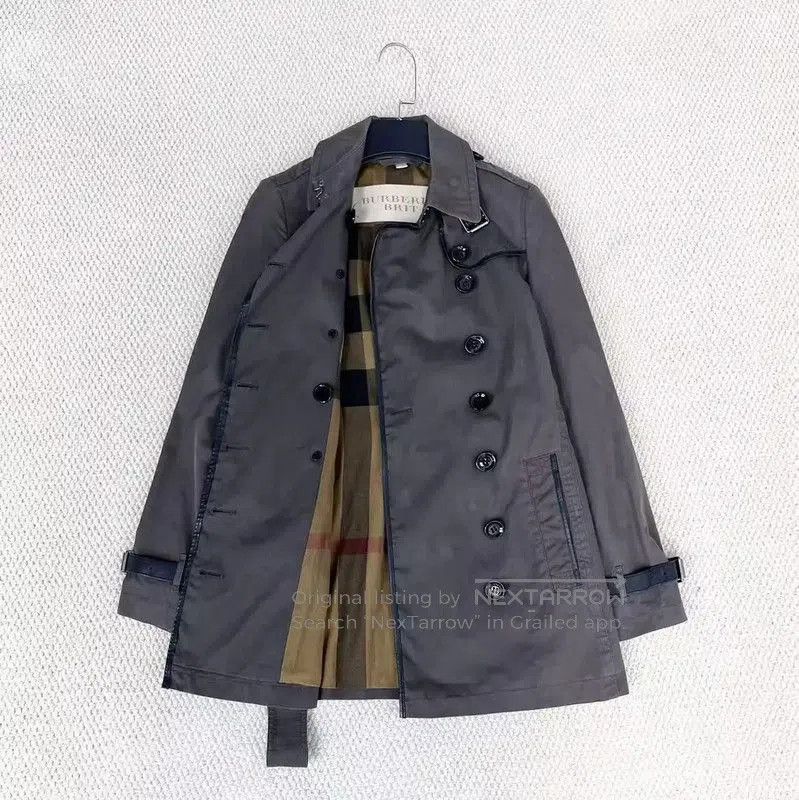 Burberry Burberry Women's Dark Gray Cotton Trench Coat. Size M / US 6-8 / IT 42-44 - 4 Thumbnail