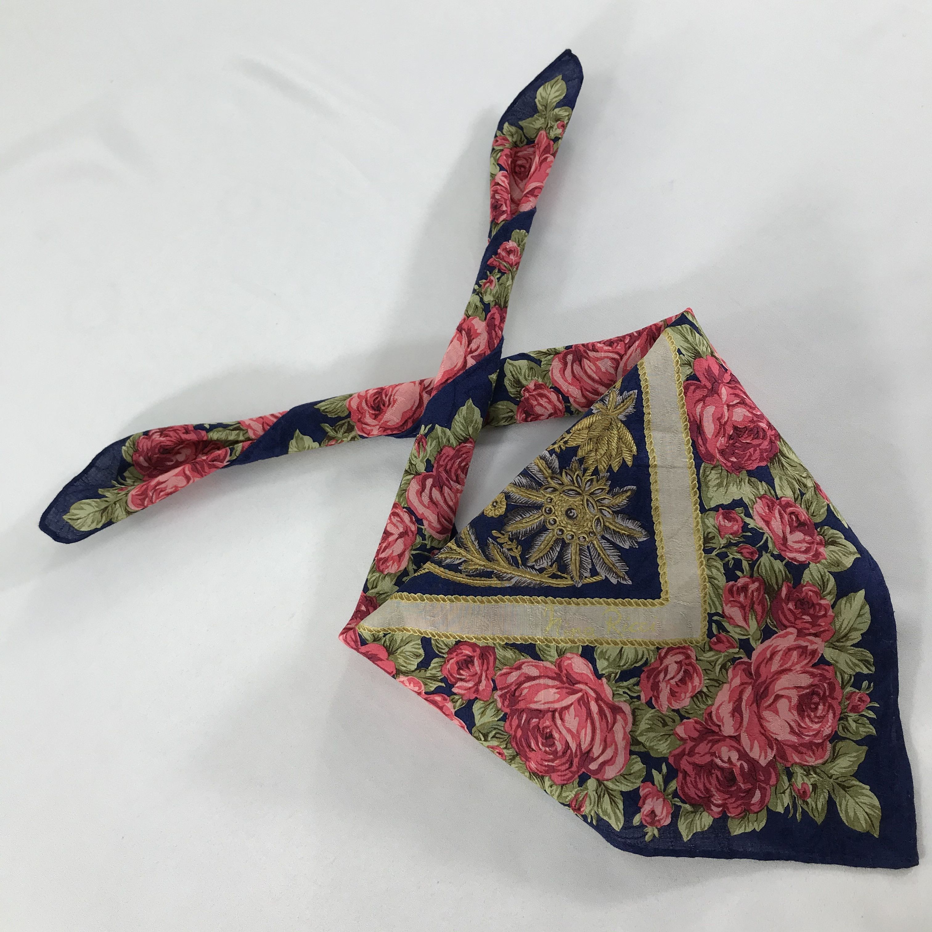 Vintage Vintage Flower Bandana/ Handkerchief / Neckerchief Size ONE SIZE - 2 Thumbnail