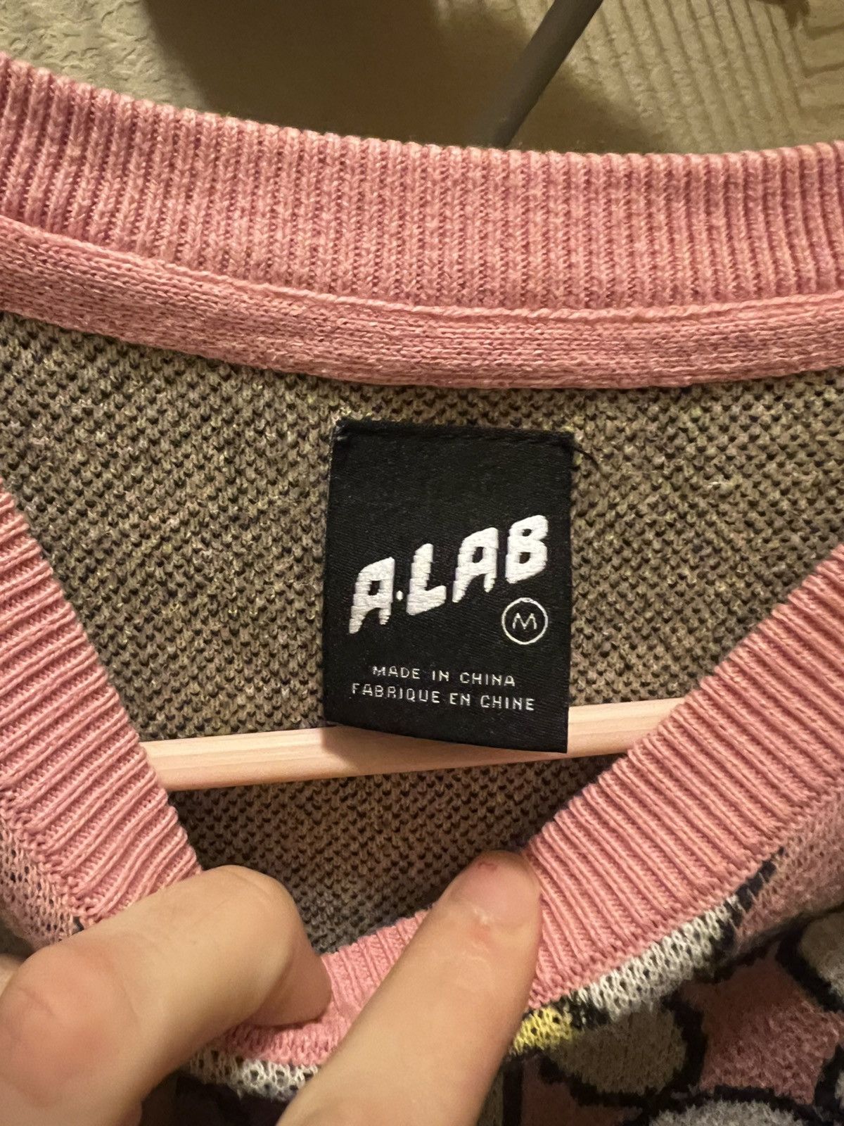 A.LAB A-LAB Pink Flower sweater Size US M / EU 48-50 / 2 - 3 Thumbnail
