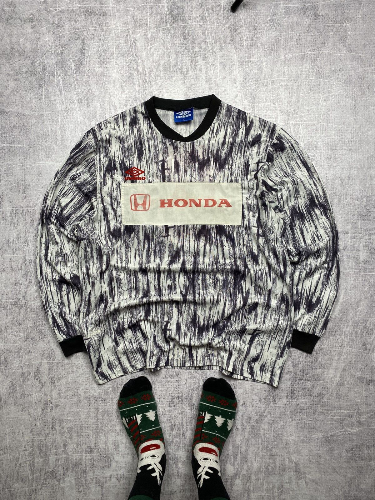 Umbro Rare vintage Umbro Honda six football jersey long sleeve Size US XL / EU 56 / 4 - 1 Thumbnail