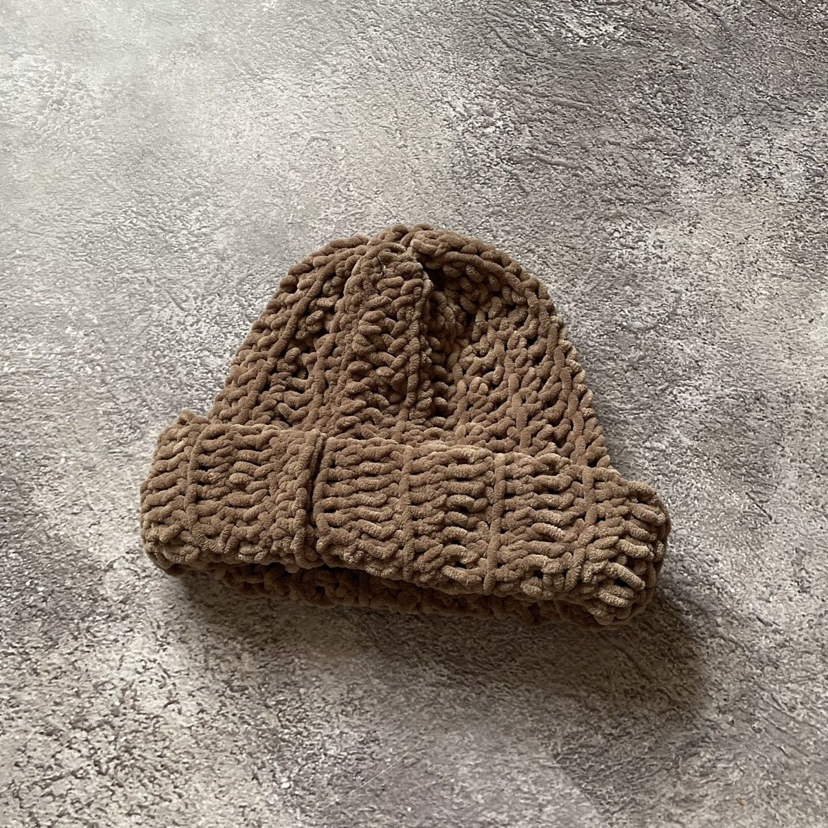 Vintage Vintage 90s Tan Chunky Knit Beanie Mohair Oversized Punk OS Size ONE SIZE - 3 Thumbnail