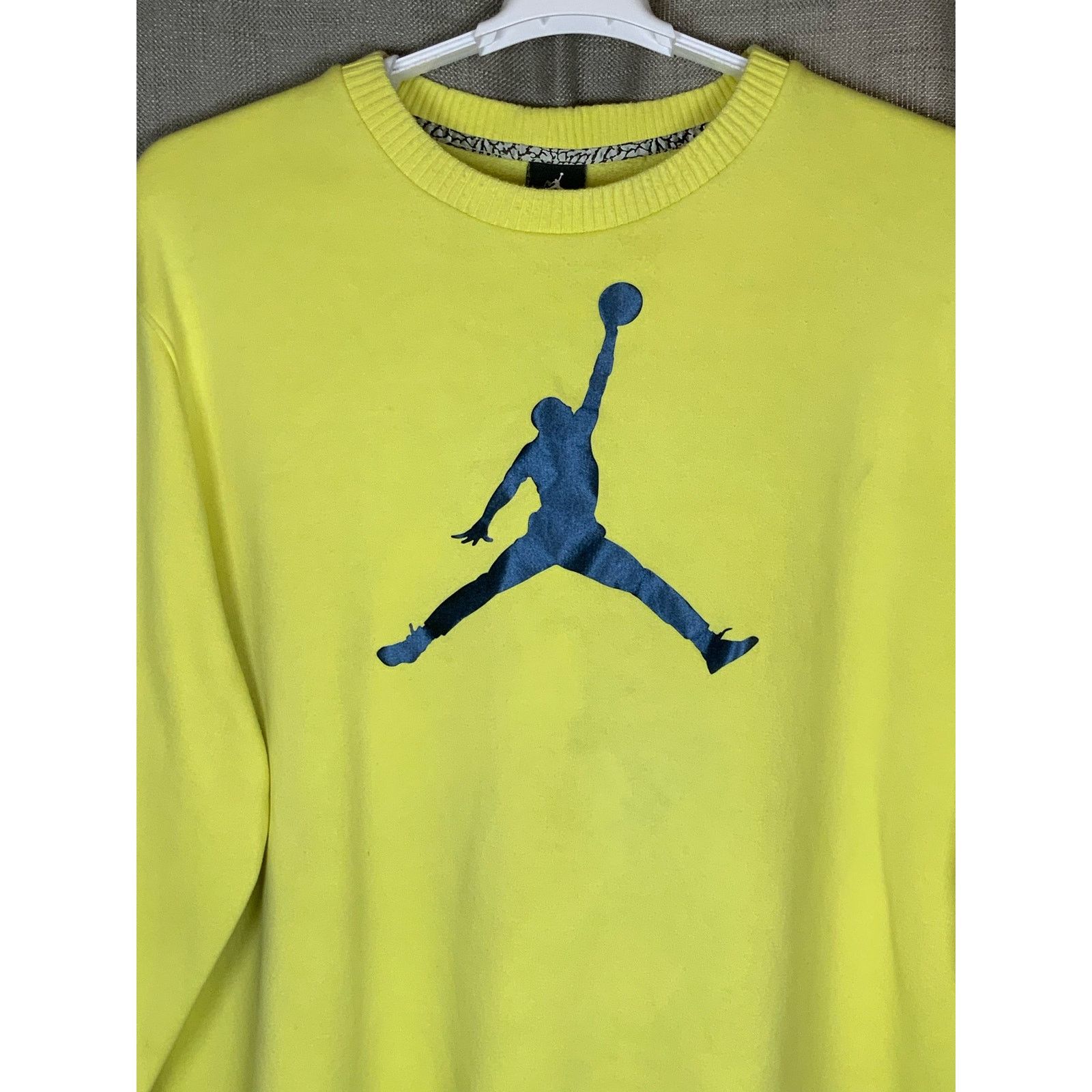 Unknown London Air Jordan Jumpman Yellow Pull Over Sweater Mens Size XXL Size US XXL / EU 58 / 5 - 3 Thumbnail
