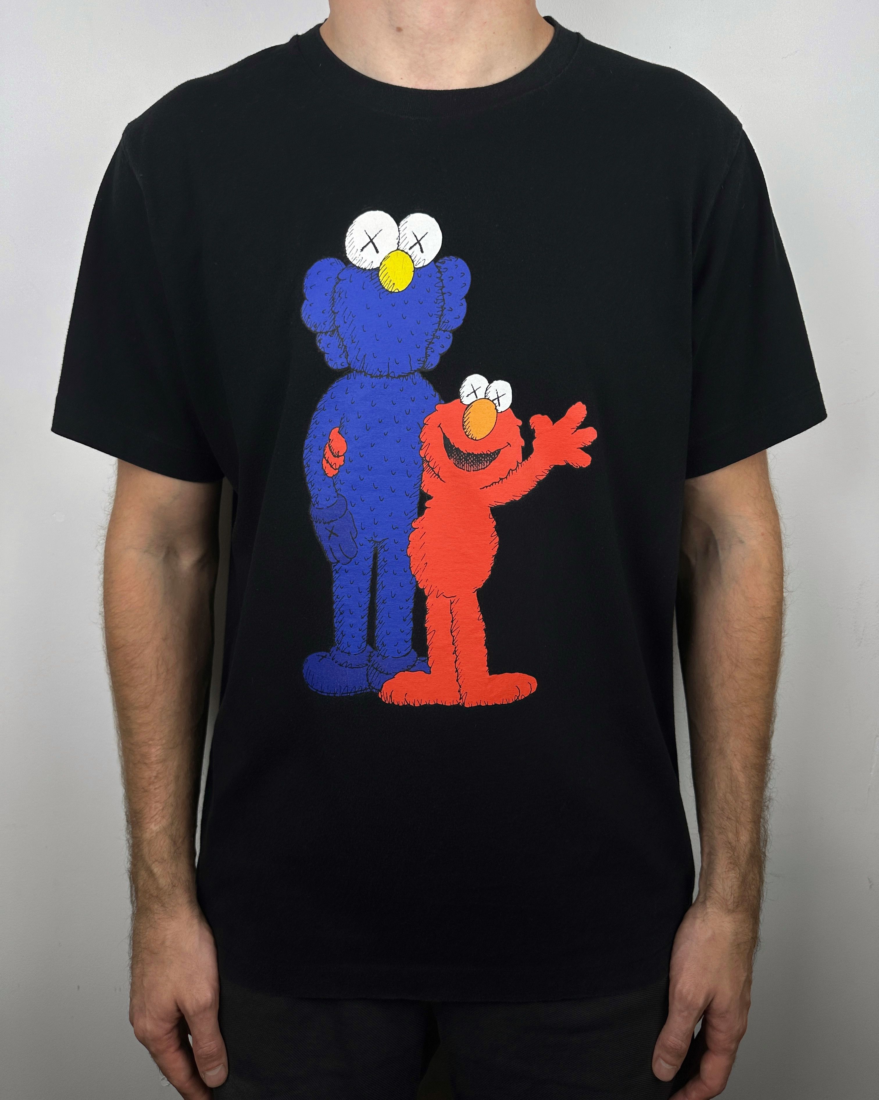 Kaws Kaws Sesame Street T Shirt Tee Size US XL / EU 56 / 4 - 2 Thumbnail