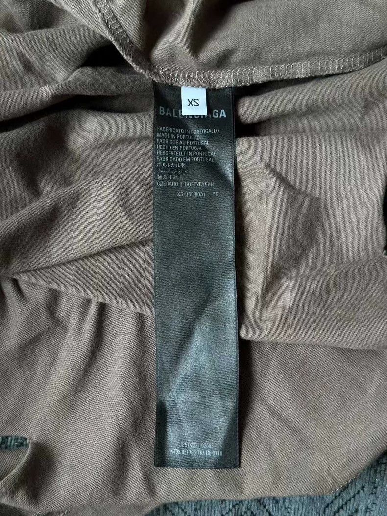 Balenciaga Balenciaga Brown destruction short sleeve Size US XS / EU 42 / 0 - 4 Thumbnail