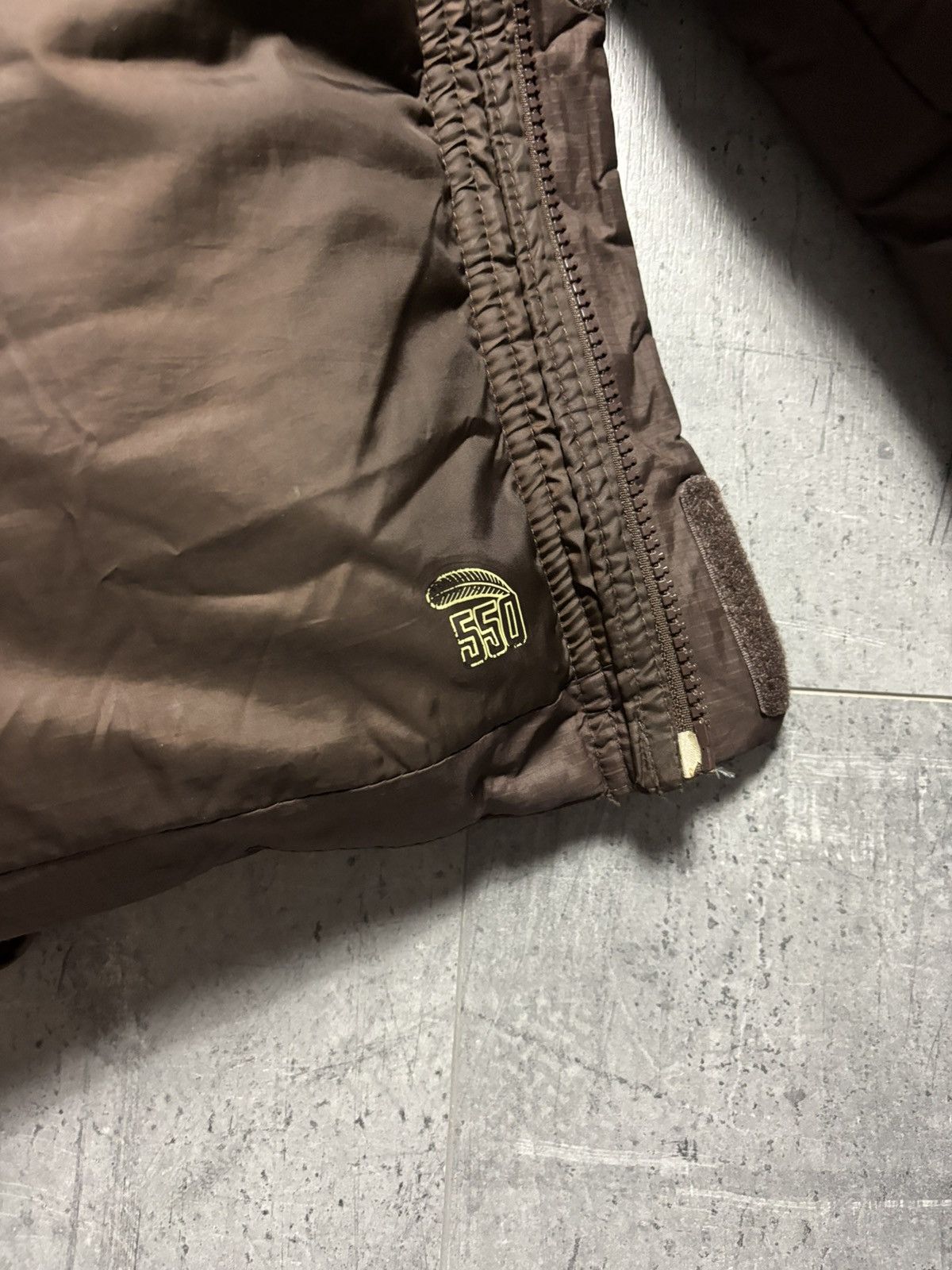 Nike ACG Vintage 2000’s Nike ACG No Sew Brown Puffer Jacket Size US L / EU 52-54 / 3 - 13 Thumbnail