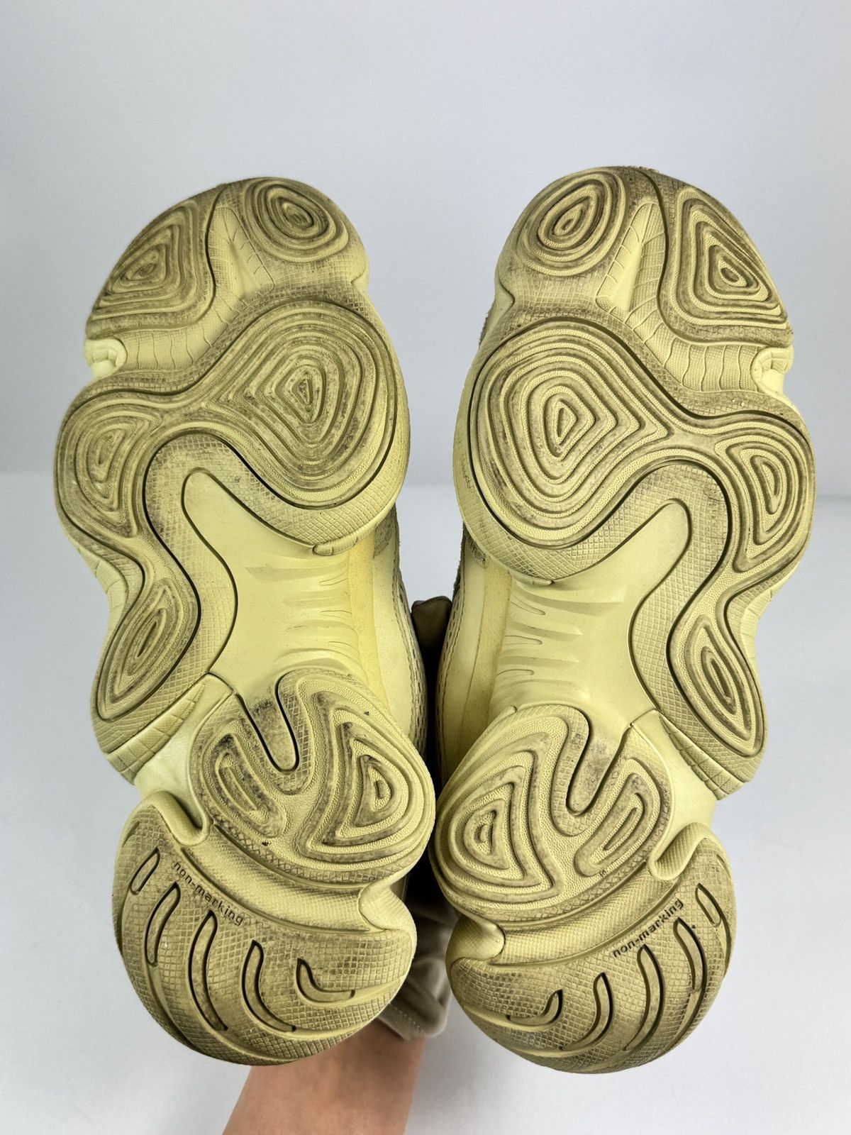 Yeezy ADIDAS YEEZY 500 SUPER MOON YELLOW SNEAKERS Size US 9 / EU 42 - 6 Thumbnail