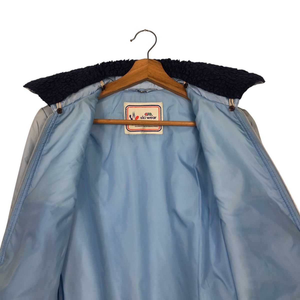 Moncler 📌Cropped Bomber Jacket Ski Wear Moncler Sun Faded Design Size US M / EU 48-50 / 2 - 15 Thumbnail